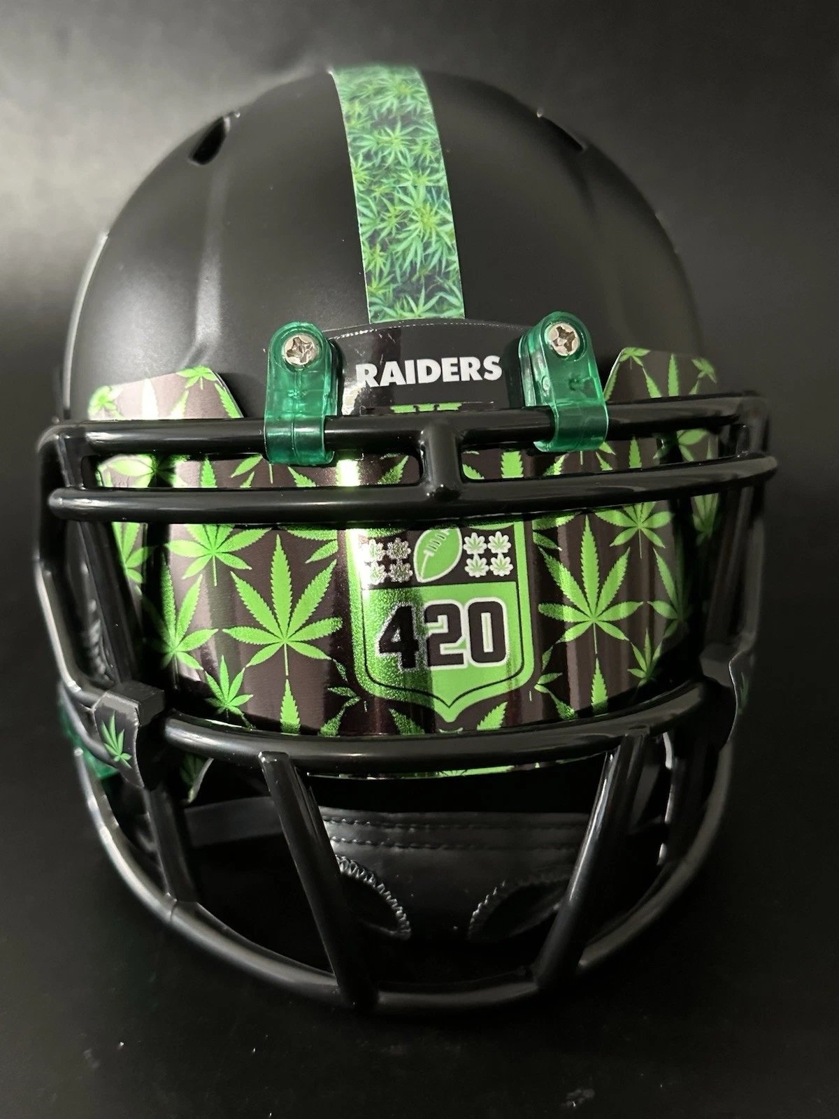 RAIDERS 420 MOTTA 2.JPG