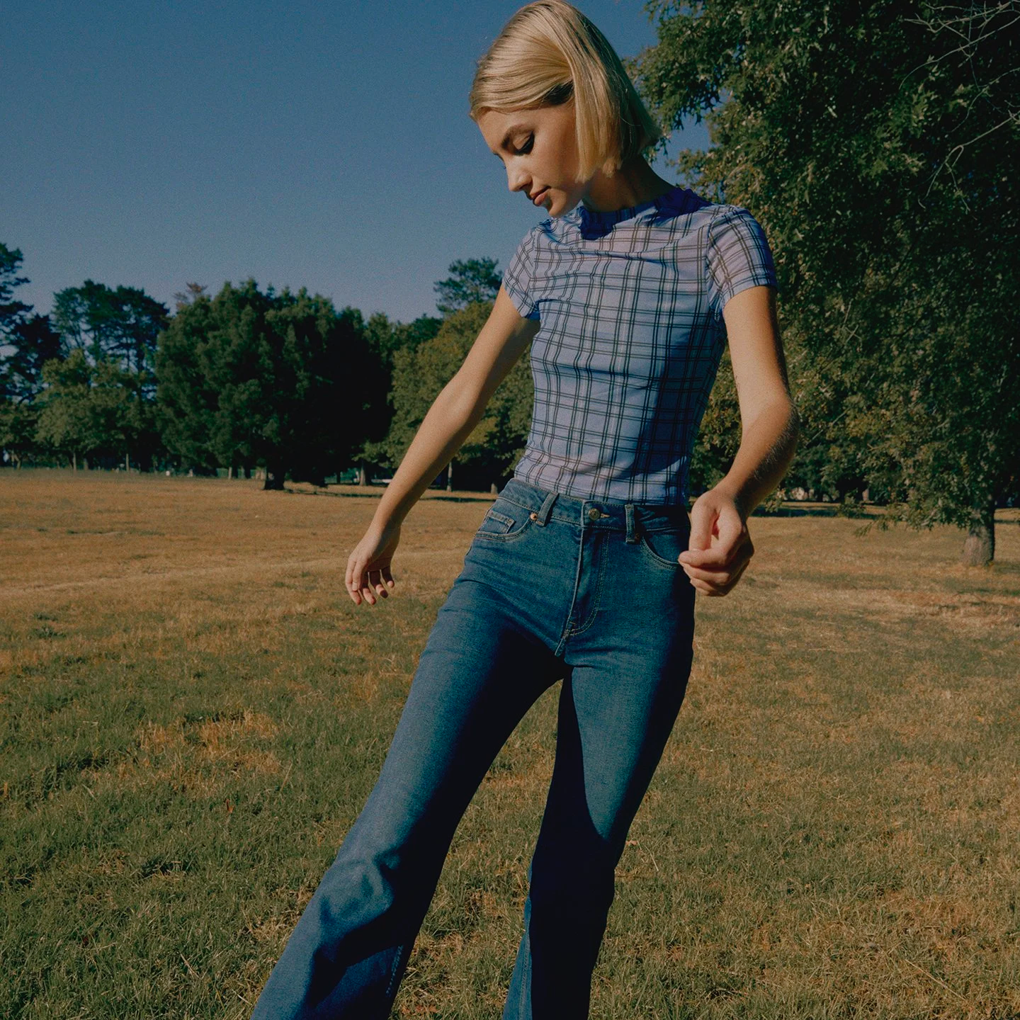 Editorial beauty artistry by Andrea van den Houten for Vogue. This look showcases high-end, professional makeup application tailored for world-leading fashion photography and global publications.
