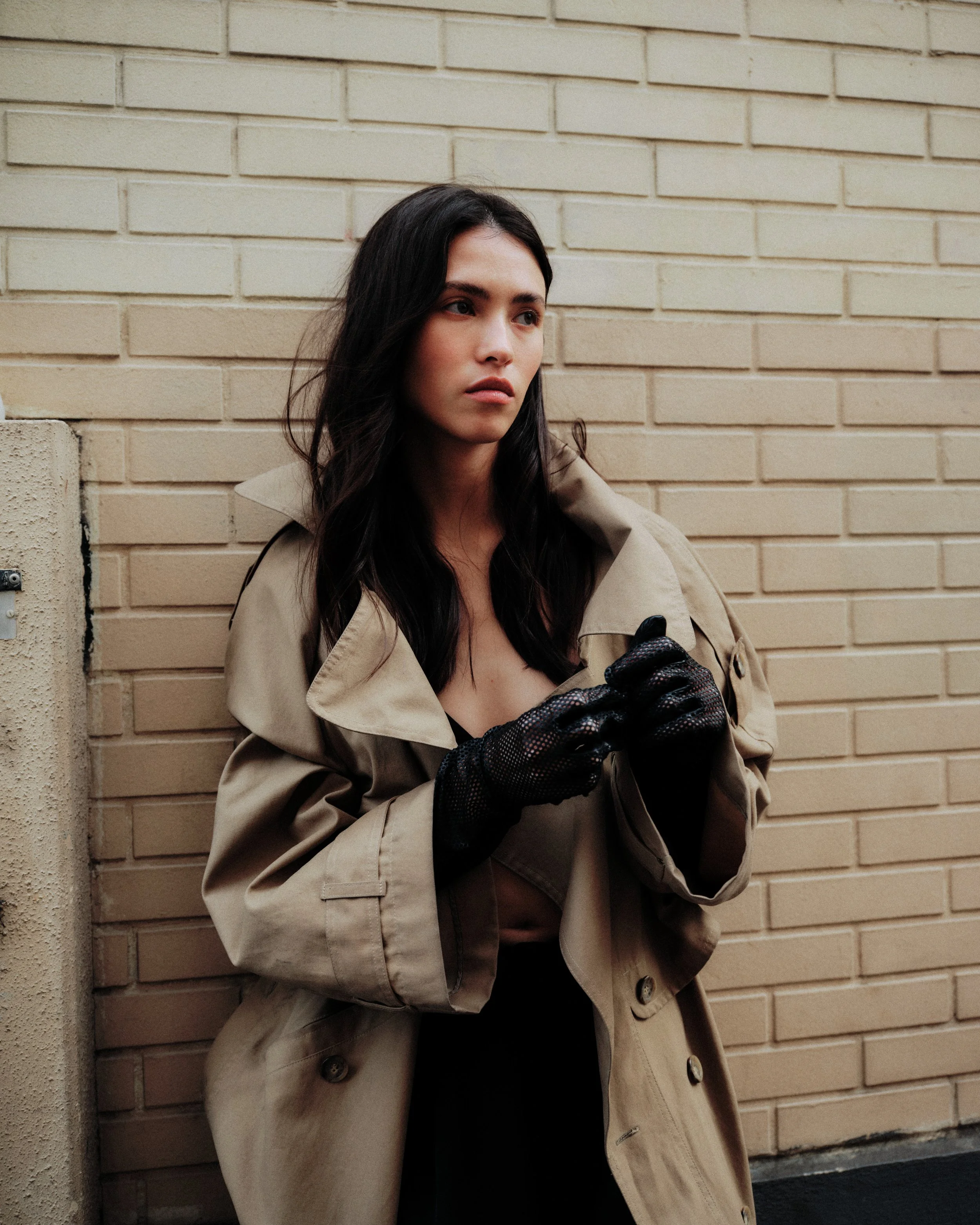 Professional beauty artistry for global fashion campaigns, blending Cape Town's natural light aesthetic with Parisian technical mastery.