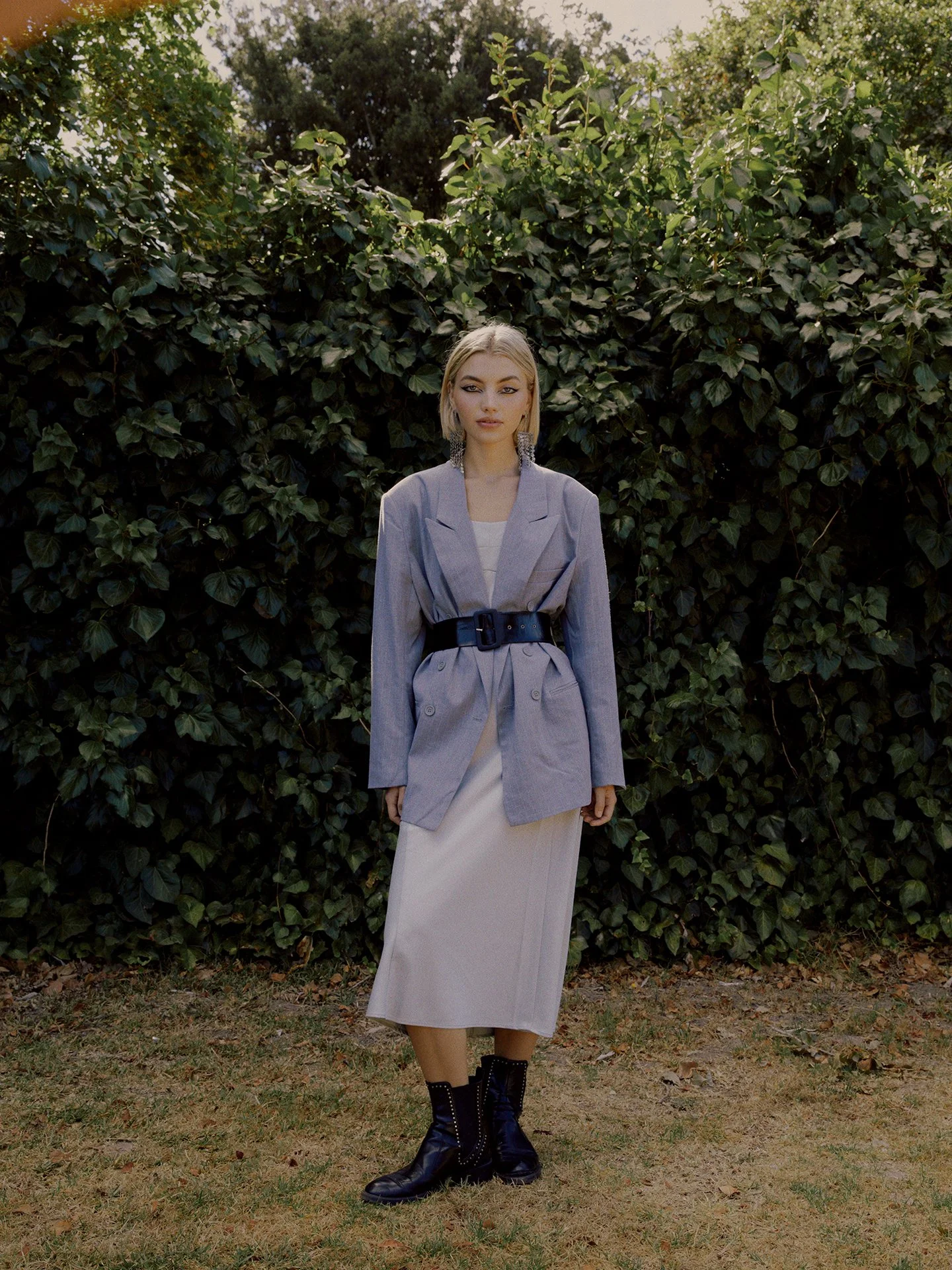 Editorial beauty artistry by Andrea van den Houten for Vogue. This look showcases high-end, professional makeup application tailored for world-leading fashion photography and global publications.
