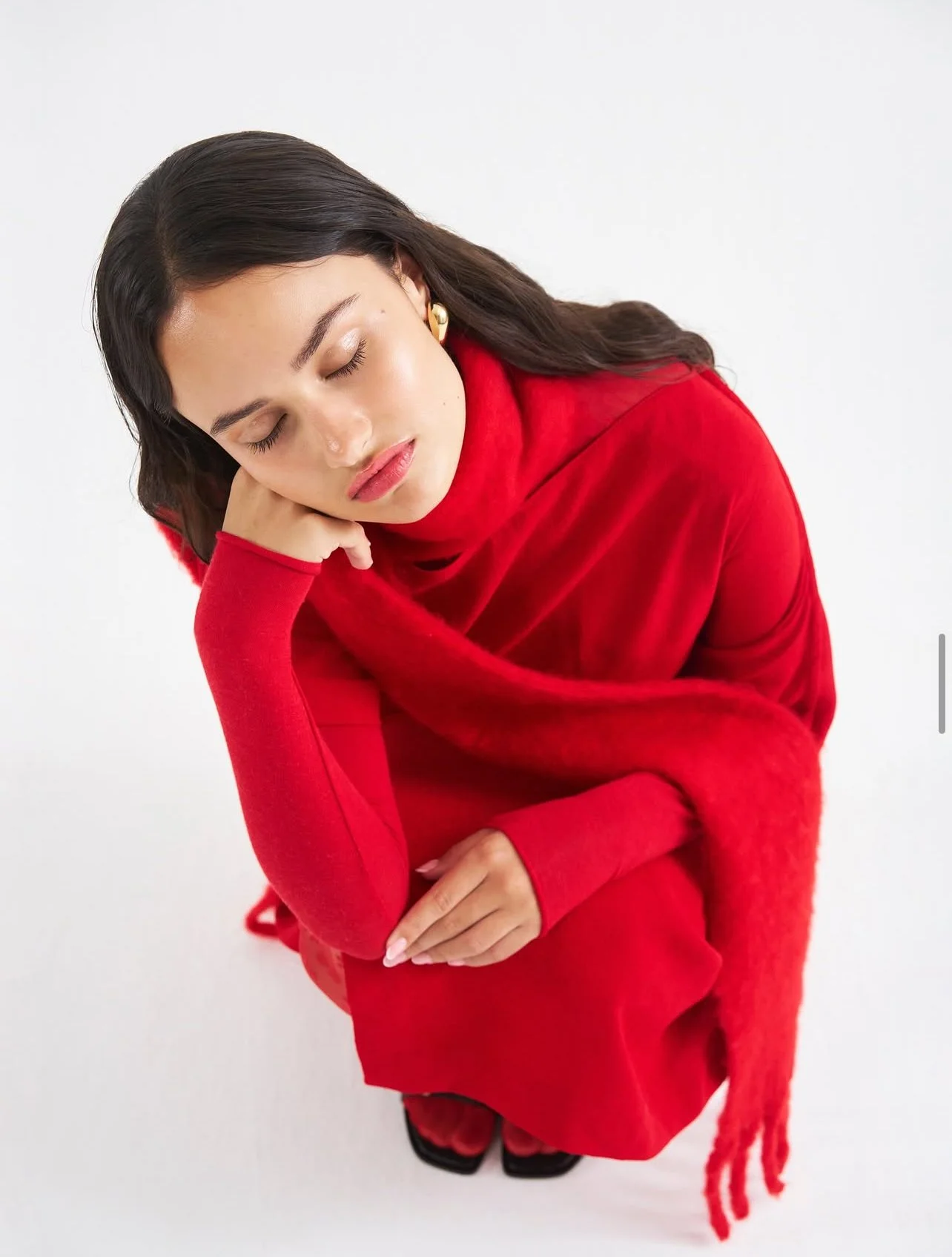 Expertly executed editorial look by Andrea van den Houten, highlighting advanced techniques in colour blending and skin topography.