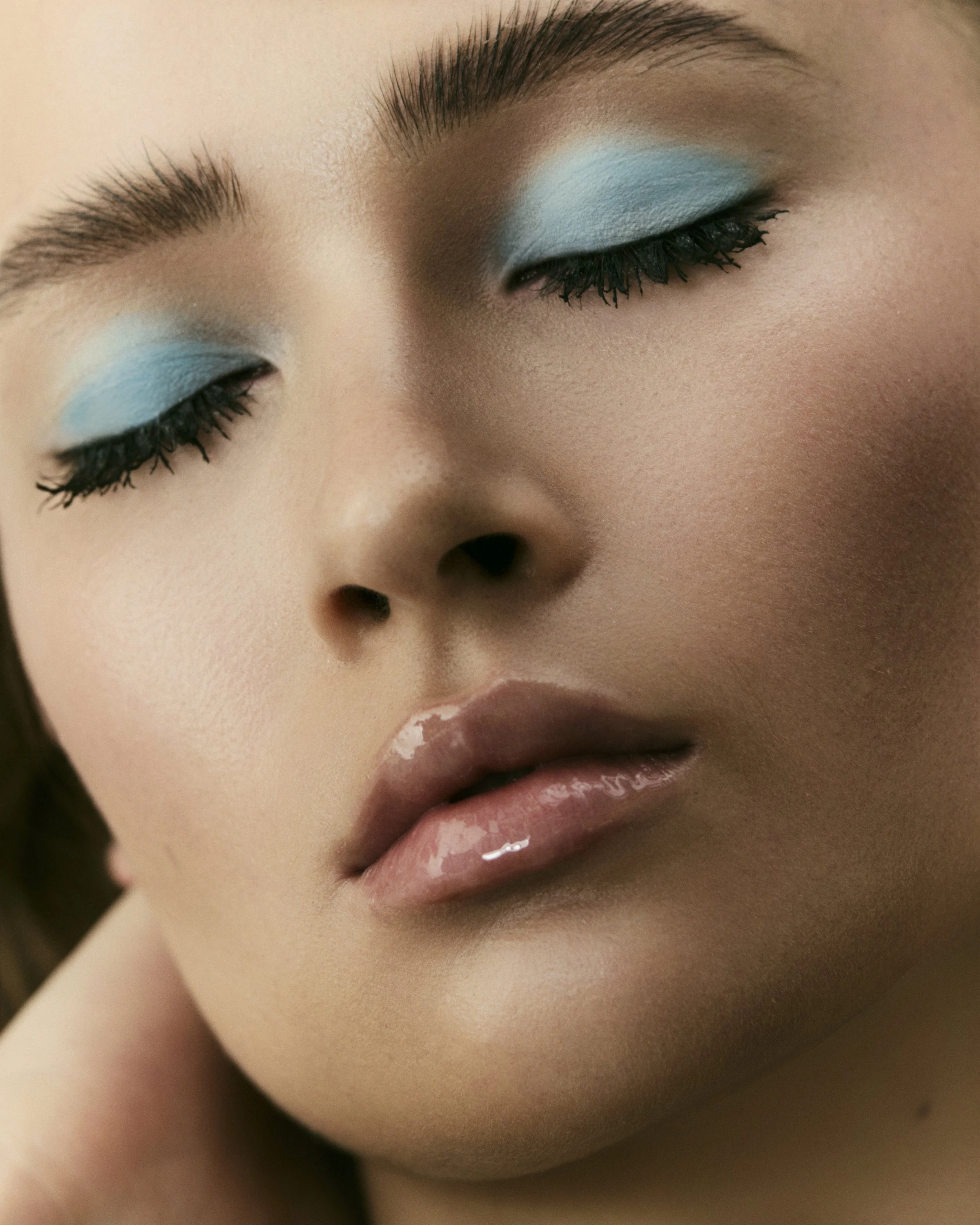 Professional editorial makeup artistry by Andrea van den Houten, available for fashion commissions in Paris, London, and Milan.