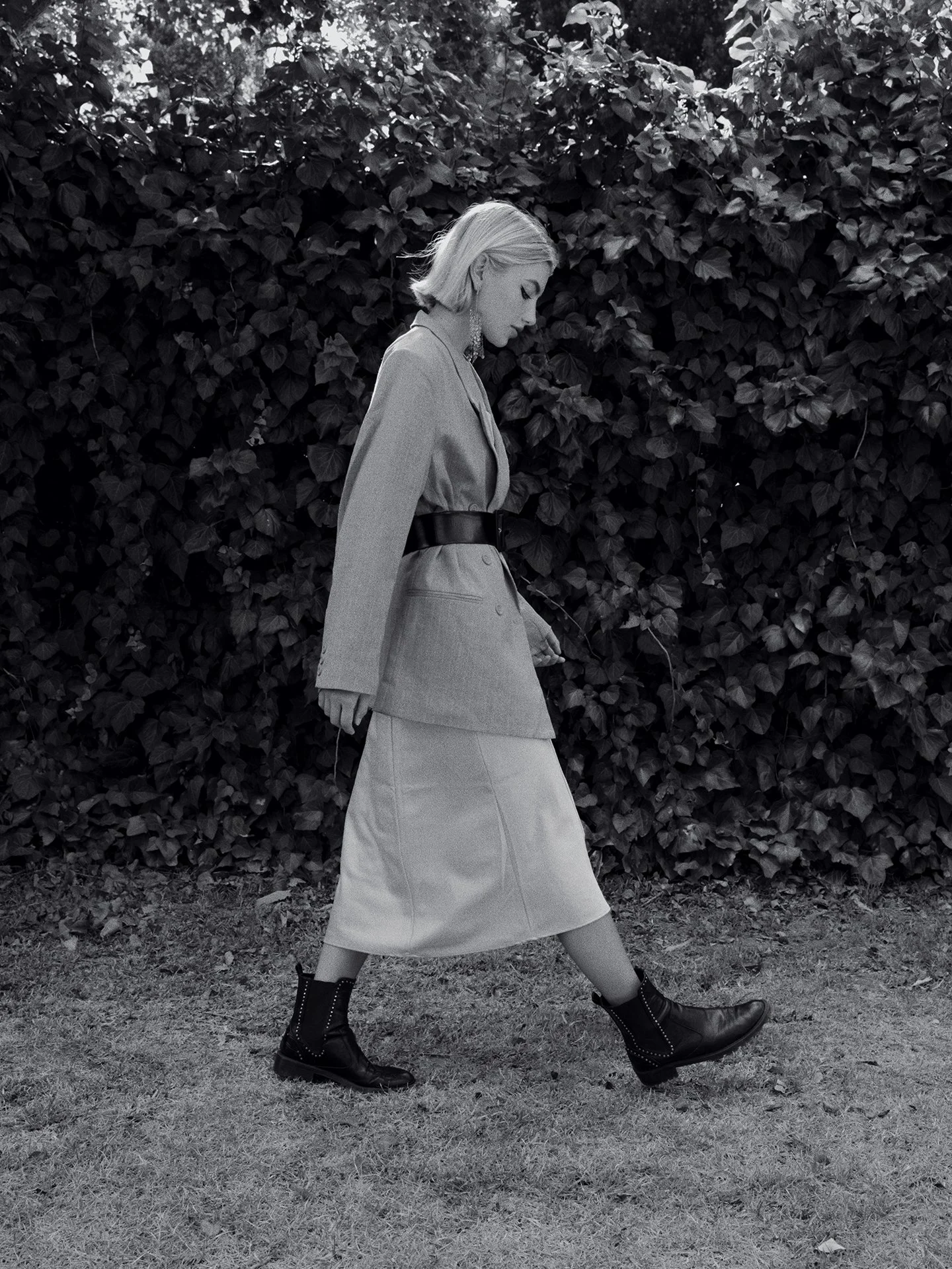 Editorial beauty artistry by Andrea van den Houten for Vogue. This look showcases high-end, professional makeup application tailored for world-leading fashion photography and global publications.
