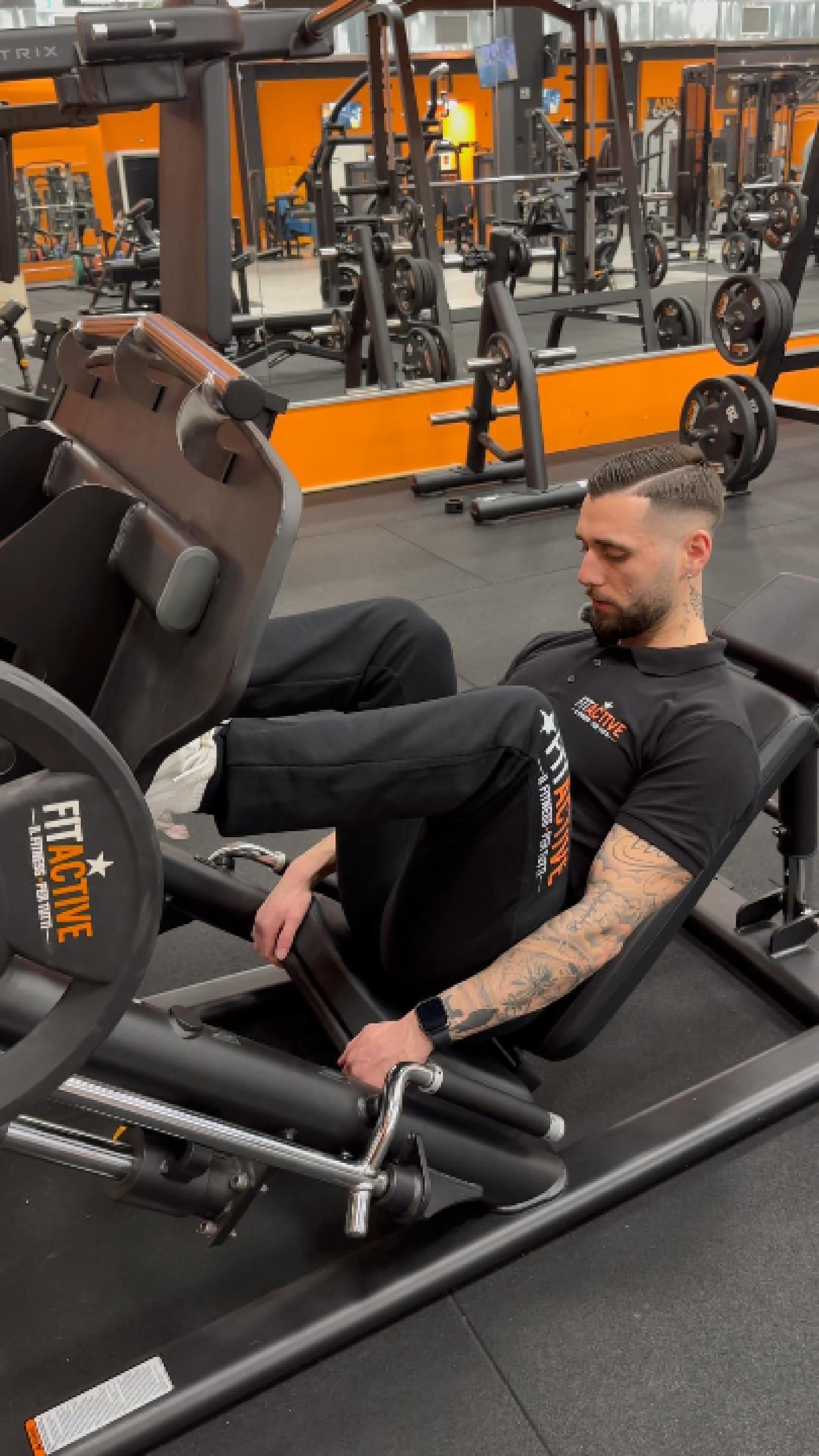 Leg press 45°-Copertina.jpg