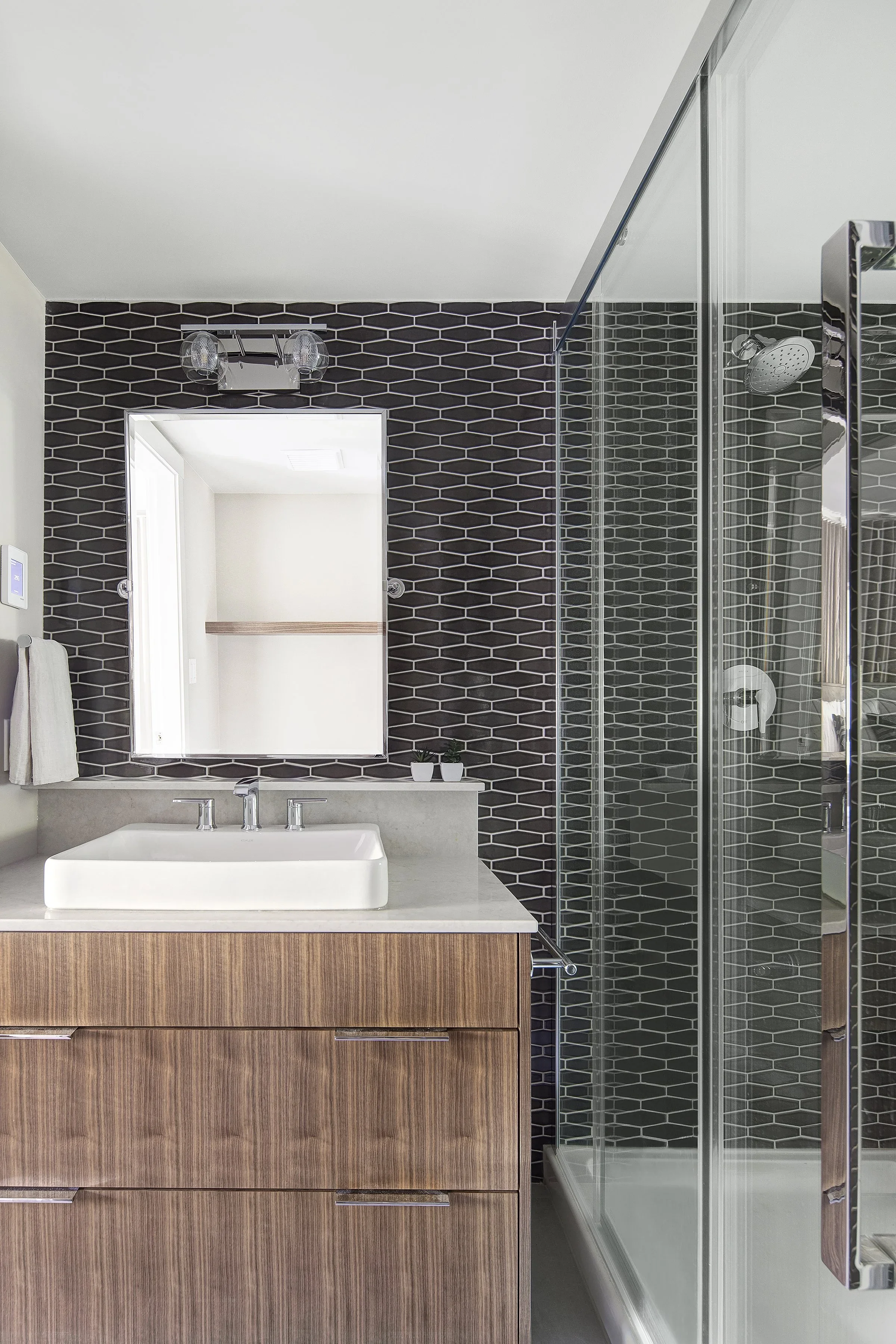 Panorama ski condo principal bath - before &amp; after