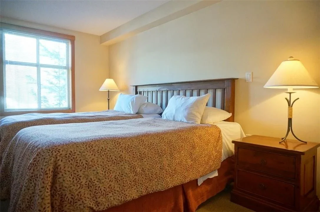 Ski+Condo+Guest+Room+-+Before.webp