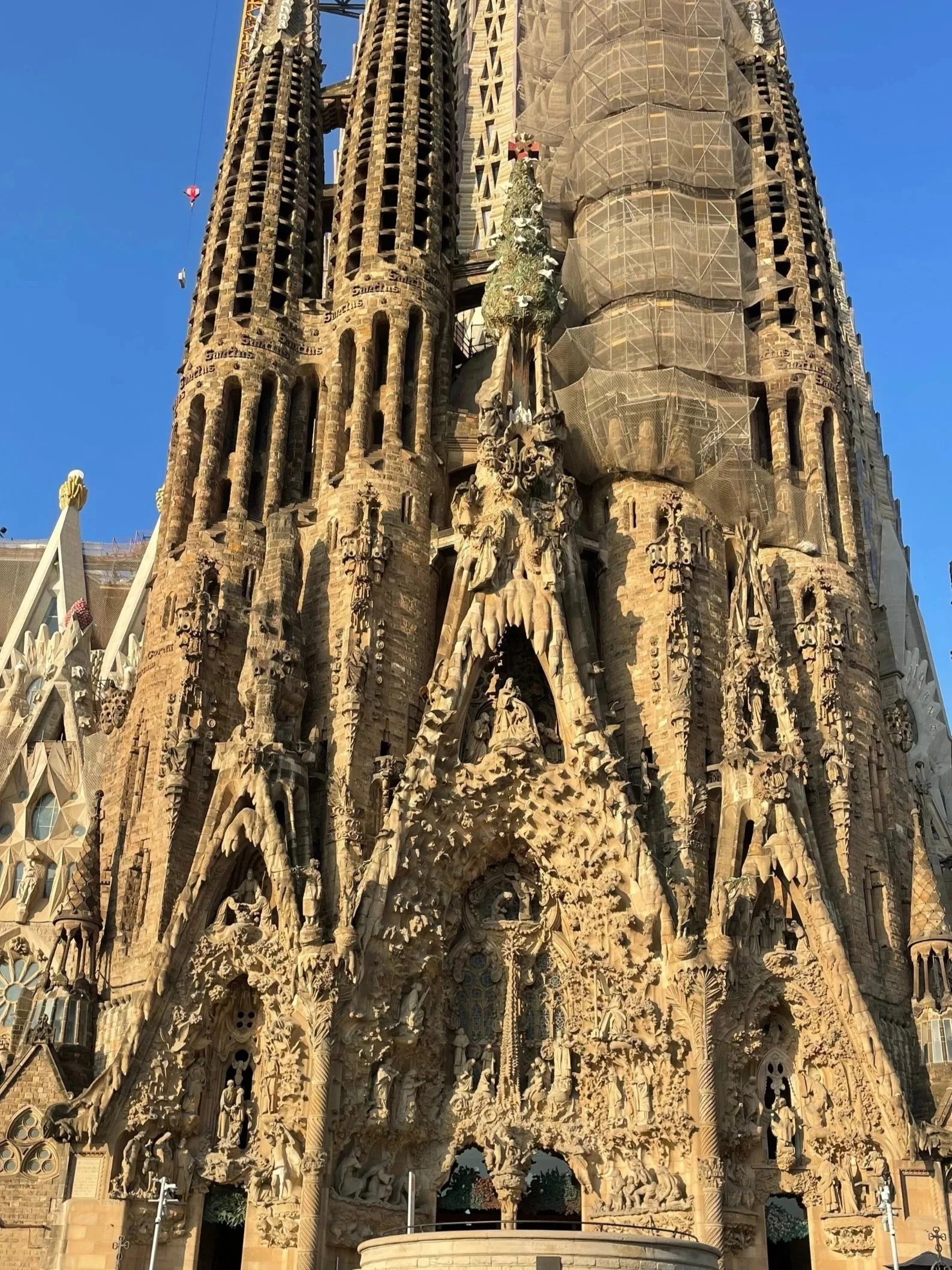 Antoni Gaudí - The architect who sculpted nature