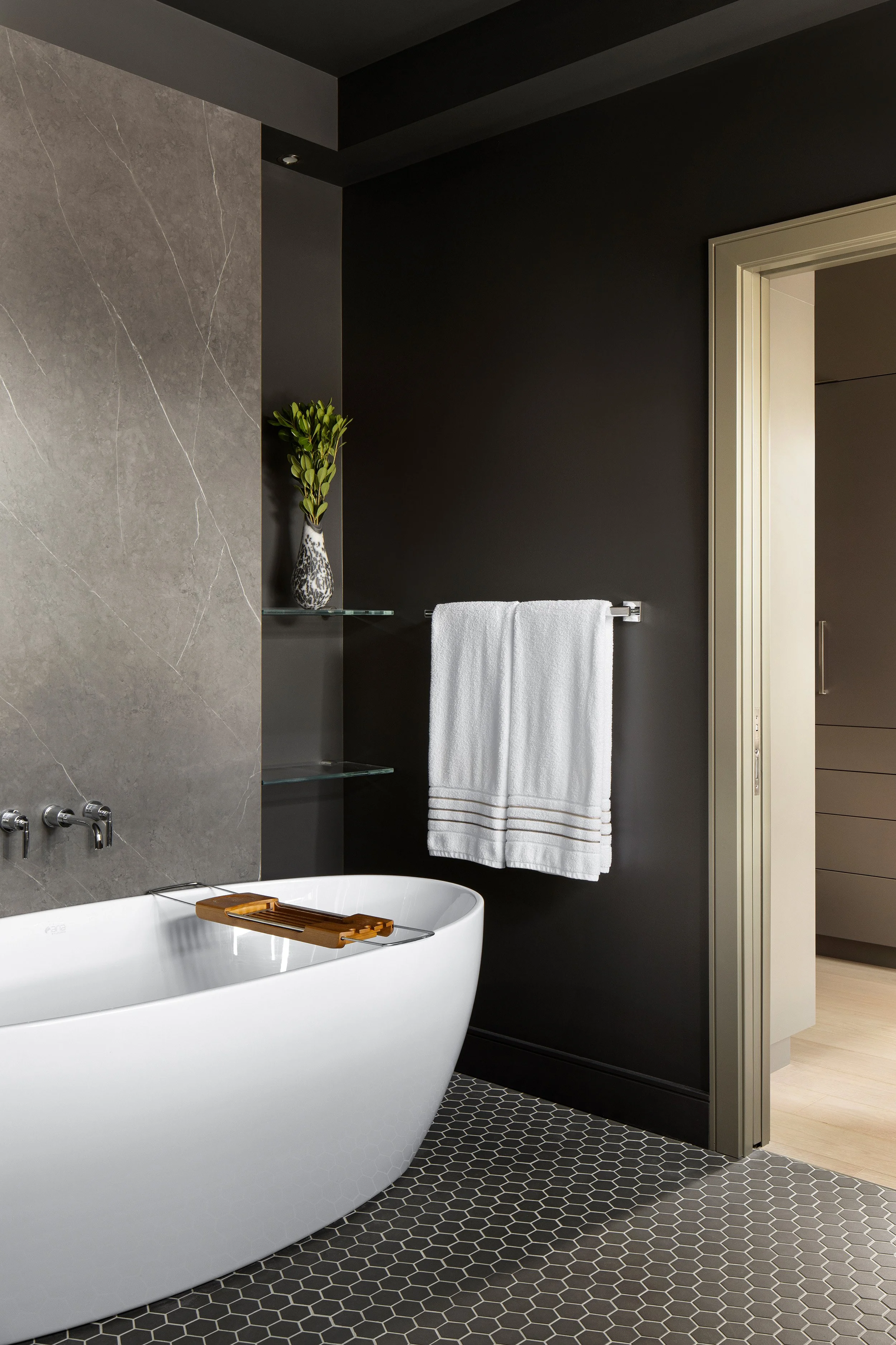 Ensuite 2 (portrait)_Form Interiors_Eymeric Widling.jpg