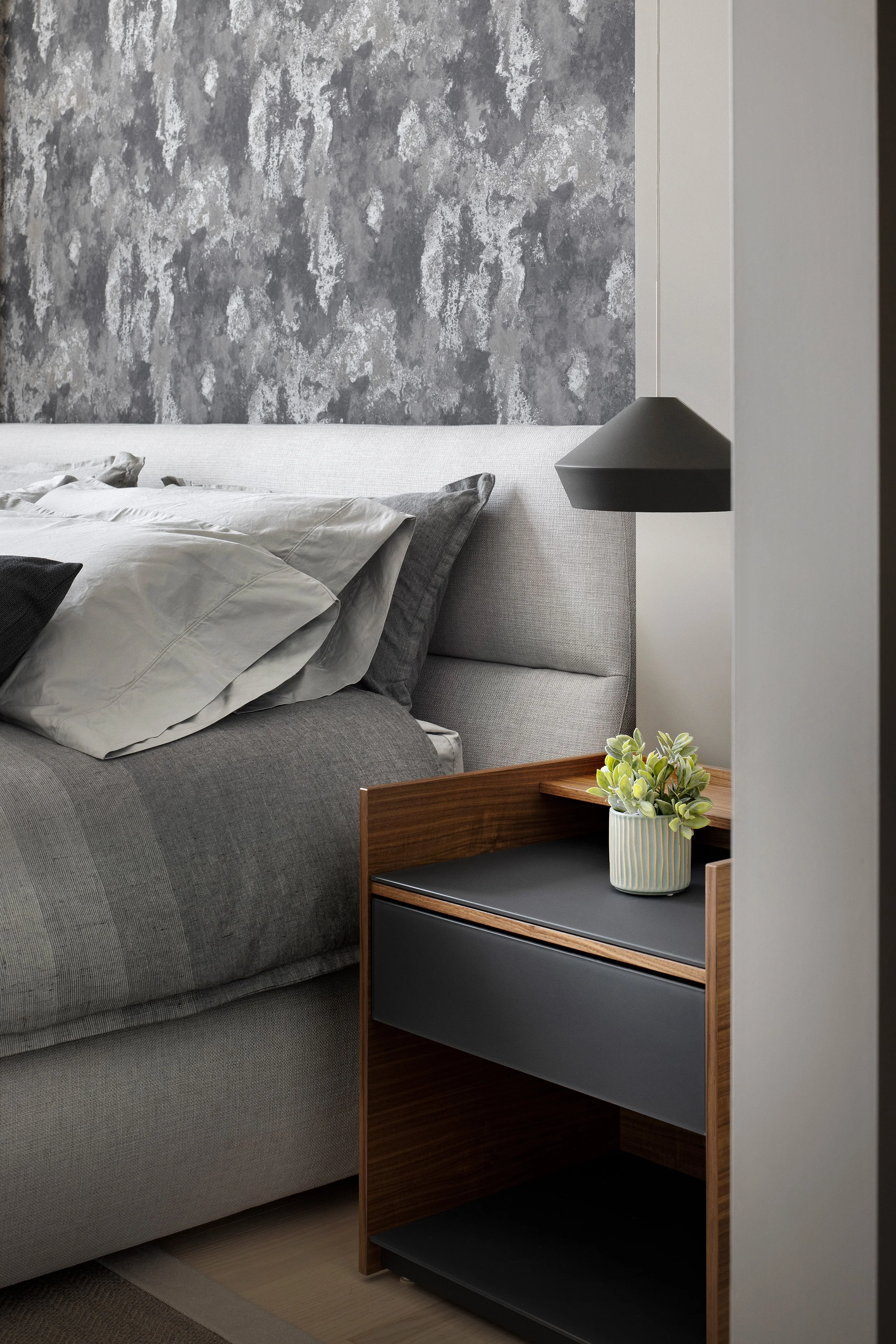 Principal (detail-portrait)_Form Interiors_Eymeric Widling.jpg