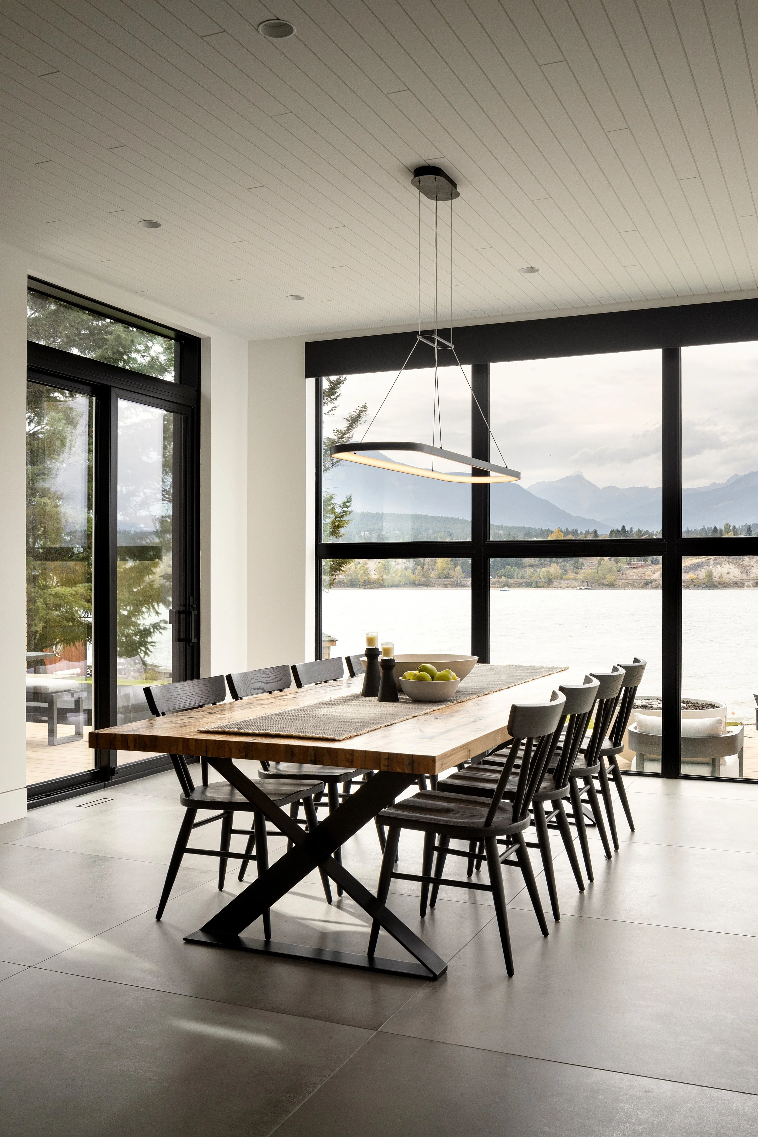 Dining (portrait)_Form Interiors_Eymeric Widling.jpg