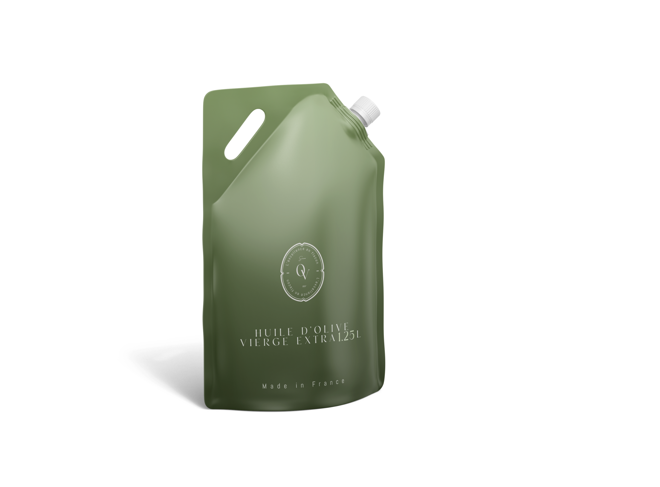 Flacon souple d'huile d'olive vierge extra de 1.25 litre avec un bouchon blanc, étiquette noire et texte en français, posé sur un fond transparent.
