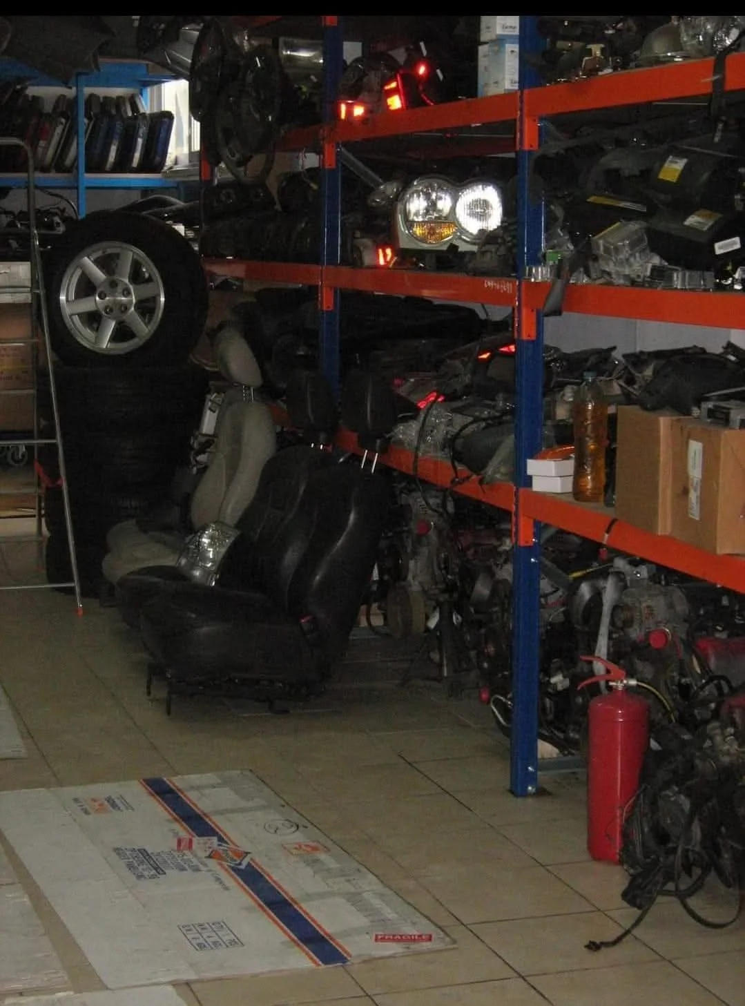 steering wheels and dashboard components warehouse