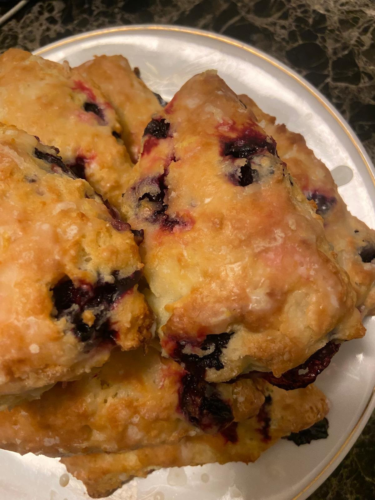 Scones blue berry.jpg