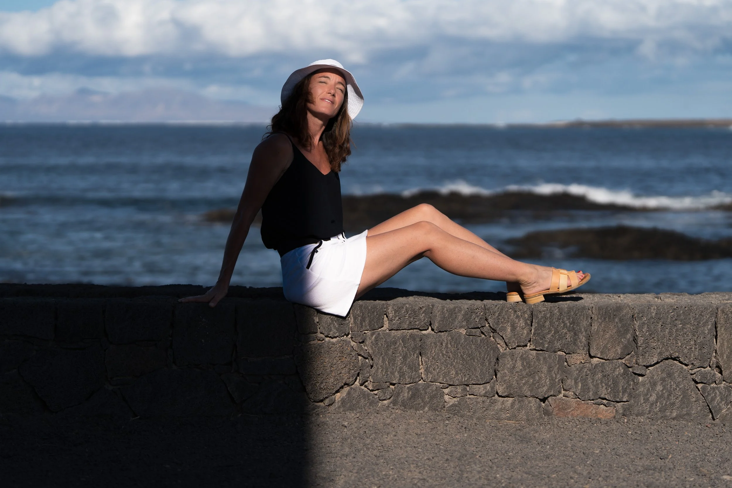 Jeu de couleur : ombre et noir, lumière et blanc