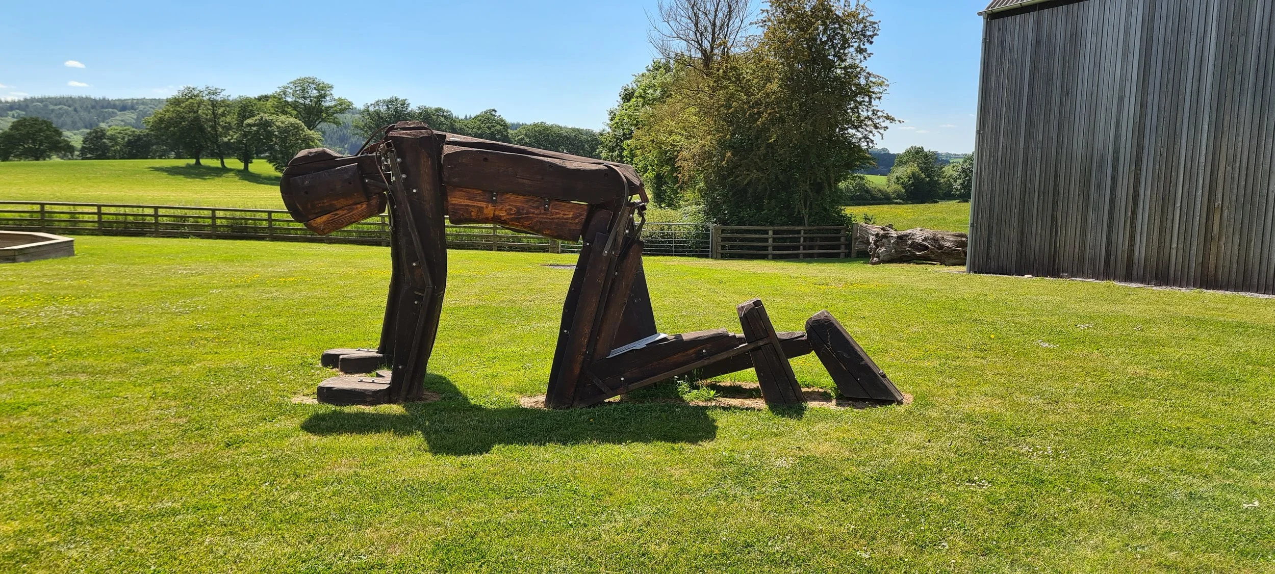 Off the Beaten Track - Art in The Landscape