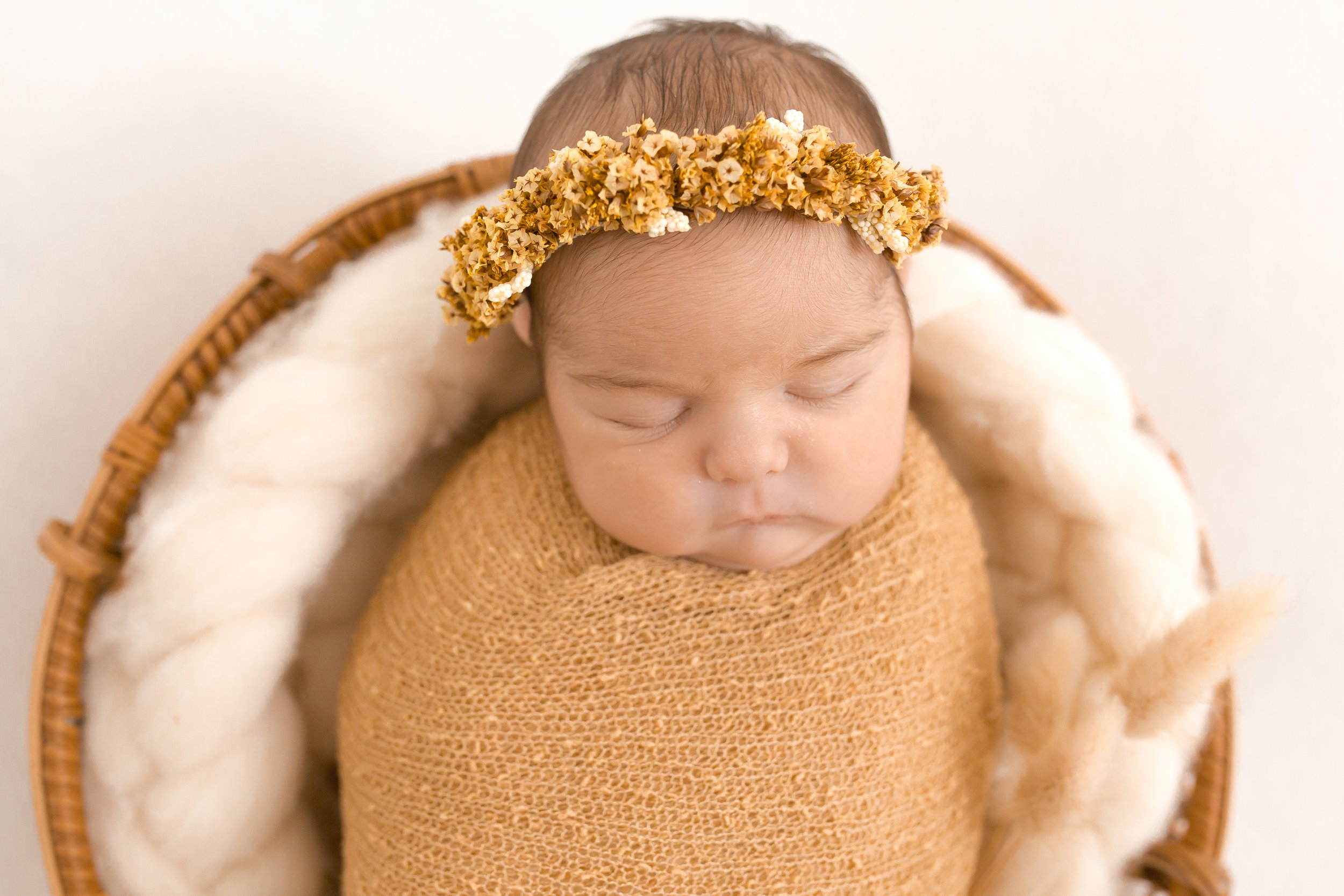photographe-bébé-studio-mudaison-kahina-fabre.jpg