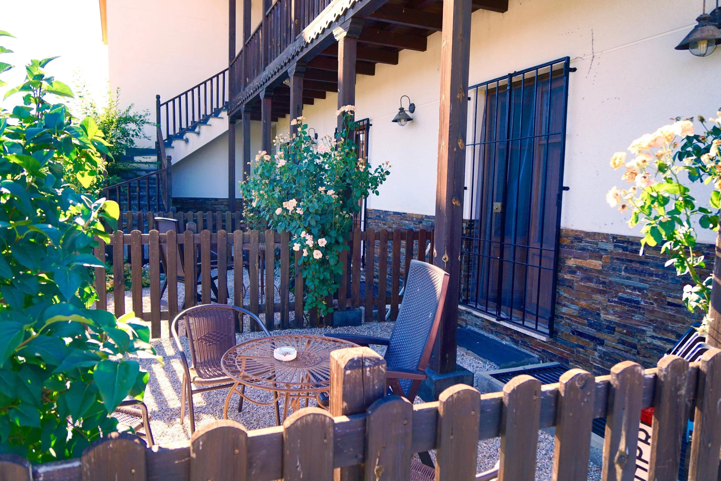 Parcela privada de habitacion doble superior o suite familiar en hotel rural la peregrina