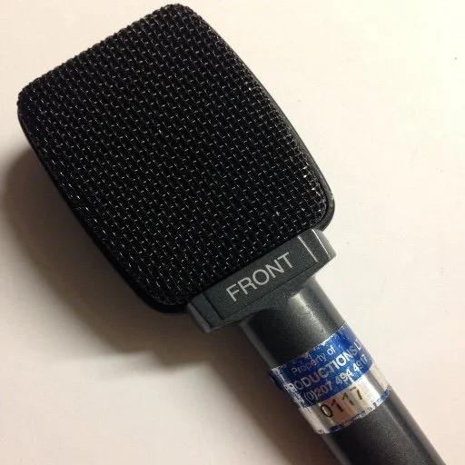 Sennheiser e609