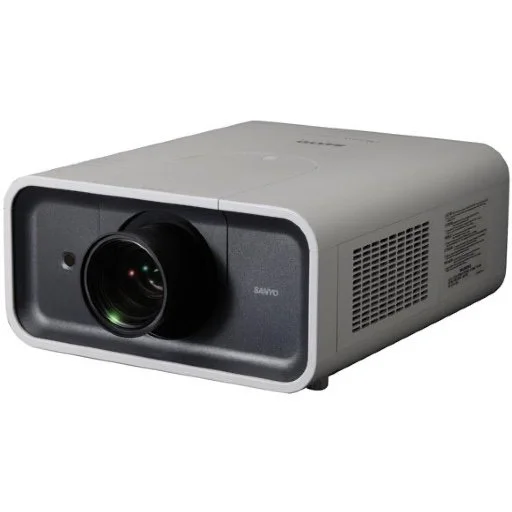 Sanyo XPC100DLP projector