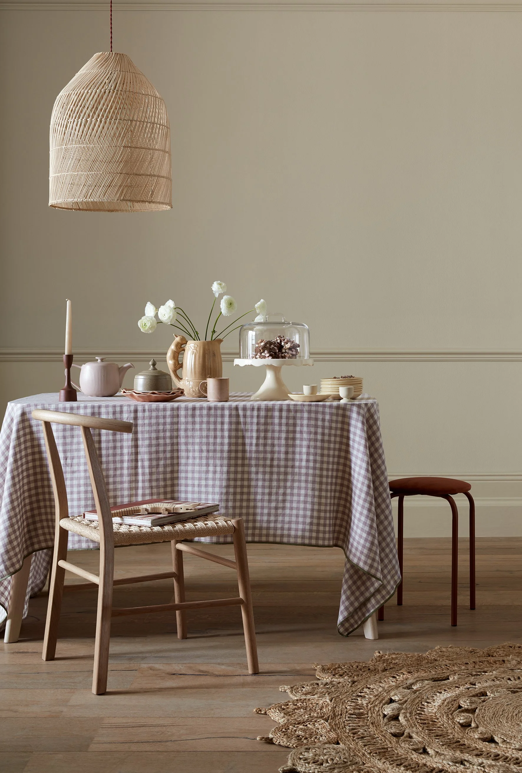 Dining Room Main 01 copy.jpg