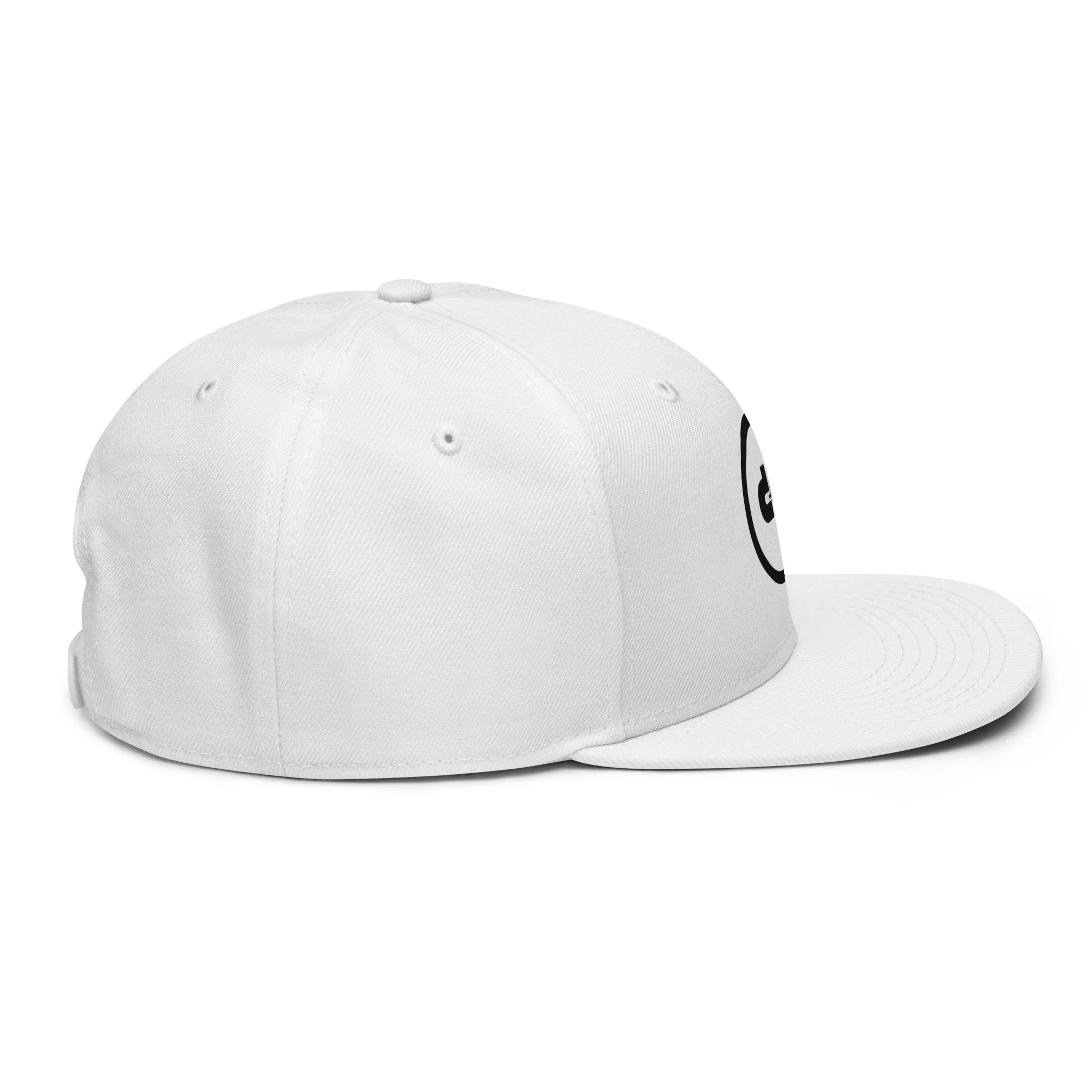 snapback-white-right-side-69d3b6ca46e93.jpg
