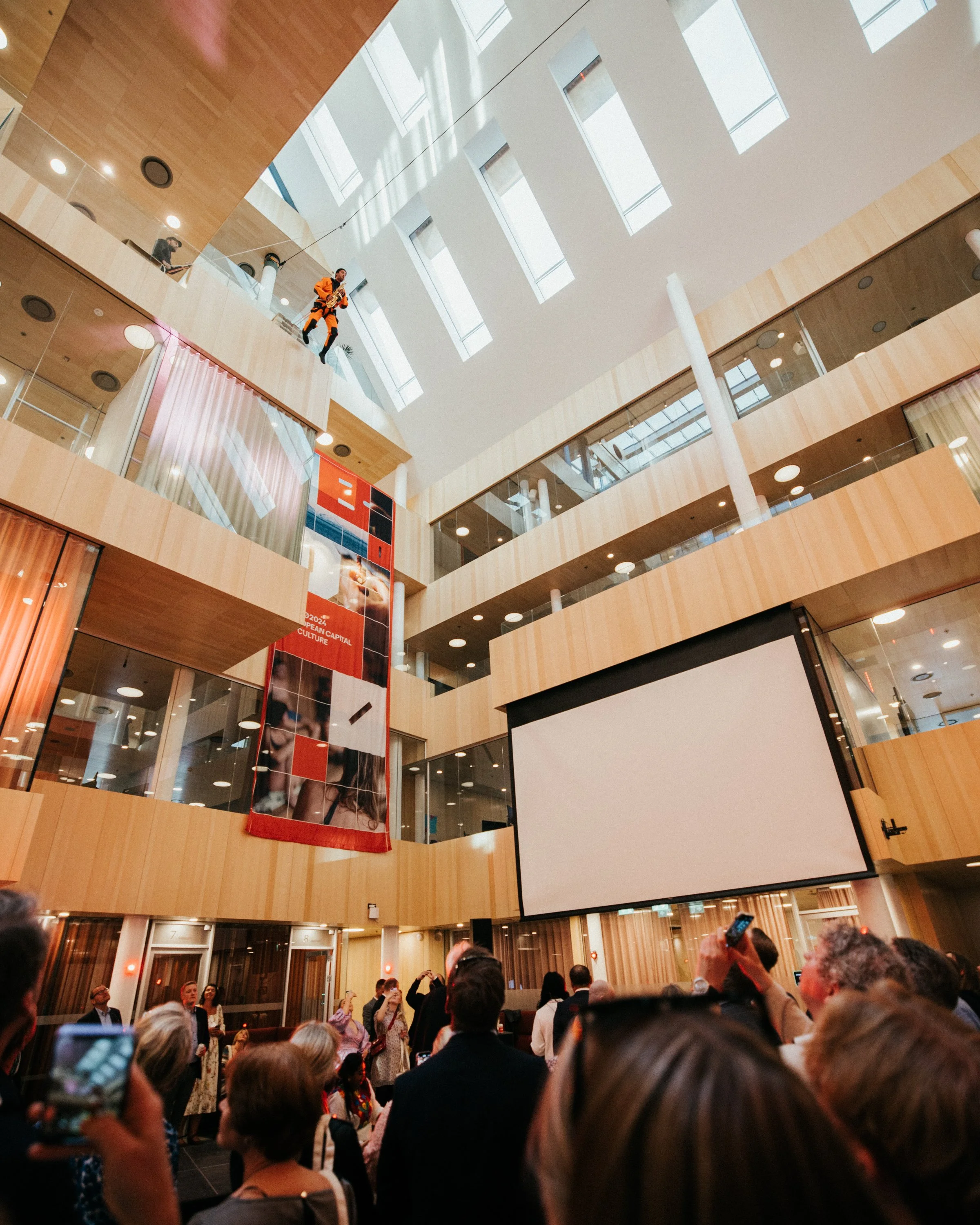 Documentary photographer in Northern Norway, working with journalism, magazines, events, weddings, and corporate photography. The images are captured in Bodø, Tromsø, Lofoten, and across Nordland, focusing on authentic moments and everyday life.