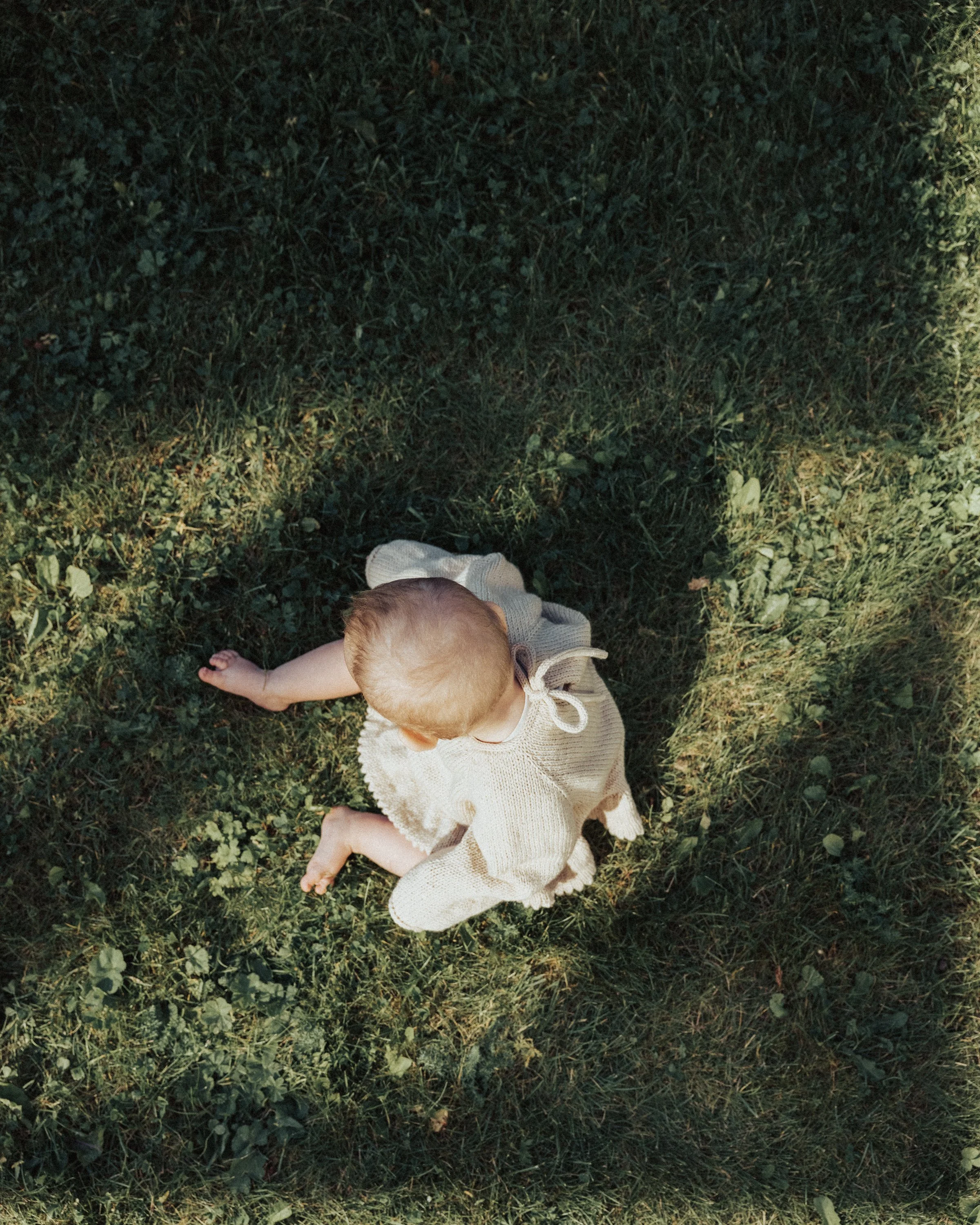 Photographer with a background in journalism and editorial work for magazines, brands, and organizations. Documentary photography produced in Northern Norway and the Arctic, including Bodø, Tromsø, Lofoten, and Nordland.