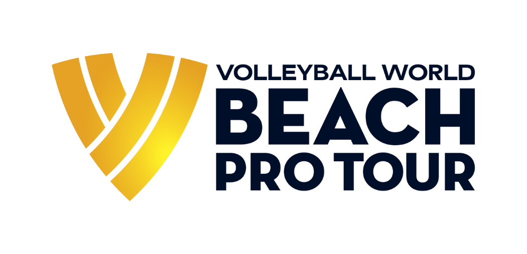 Logo für Volleyball World Beach Pro Tour mit einem goldenen Strandhügel in Form eines Volleyballs neben schwarzen Texten.