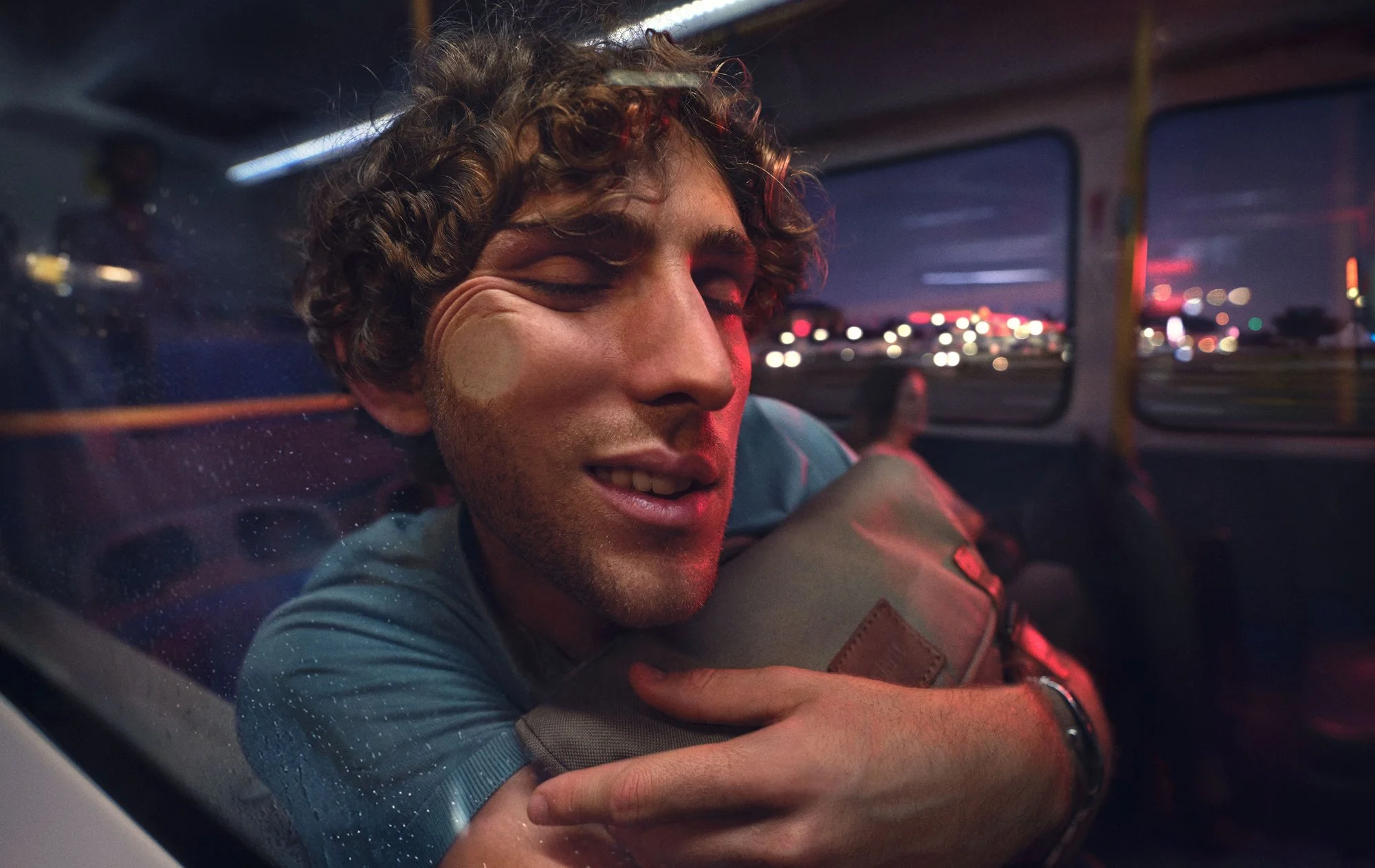 03_PoFi by Markus Mueller_SW_bus.jpg