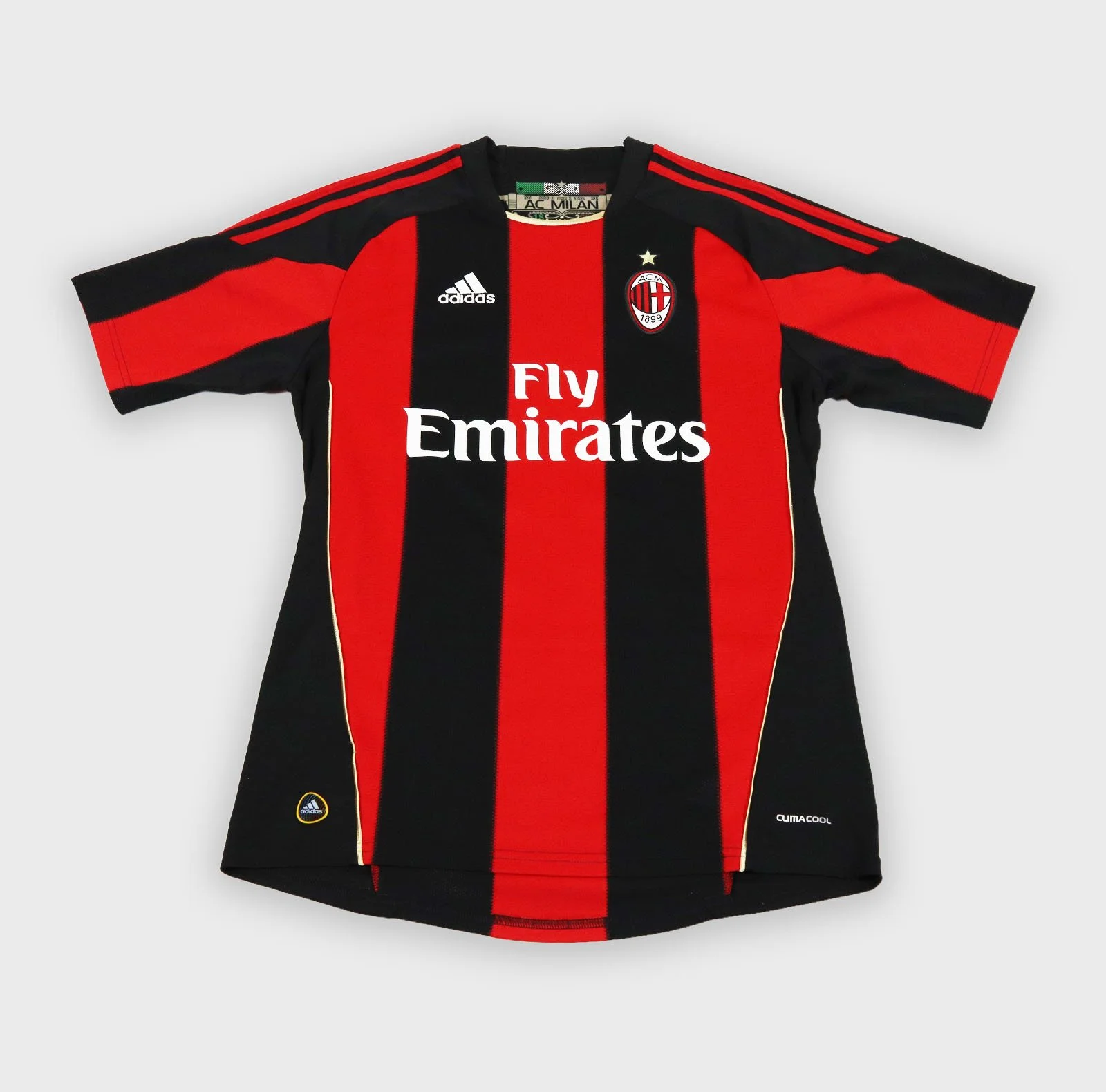 AC Milan 2010 Ibrahimovic retro football shirt front