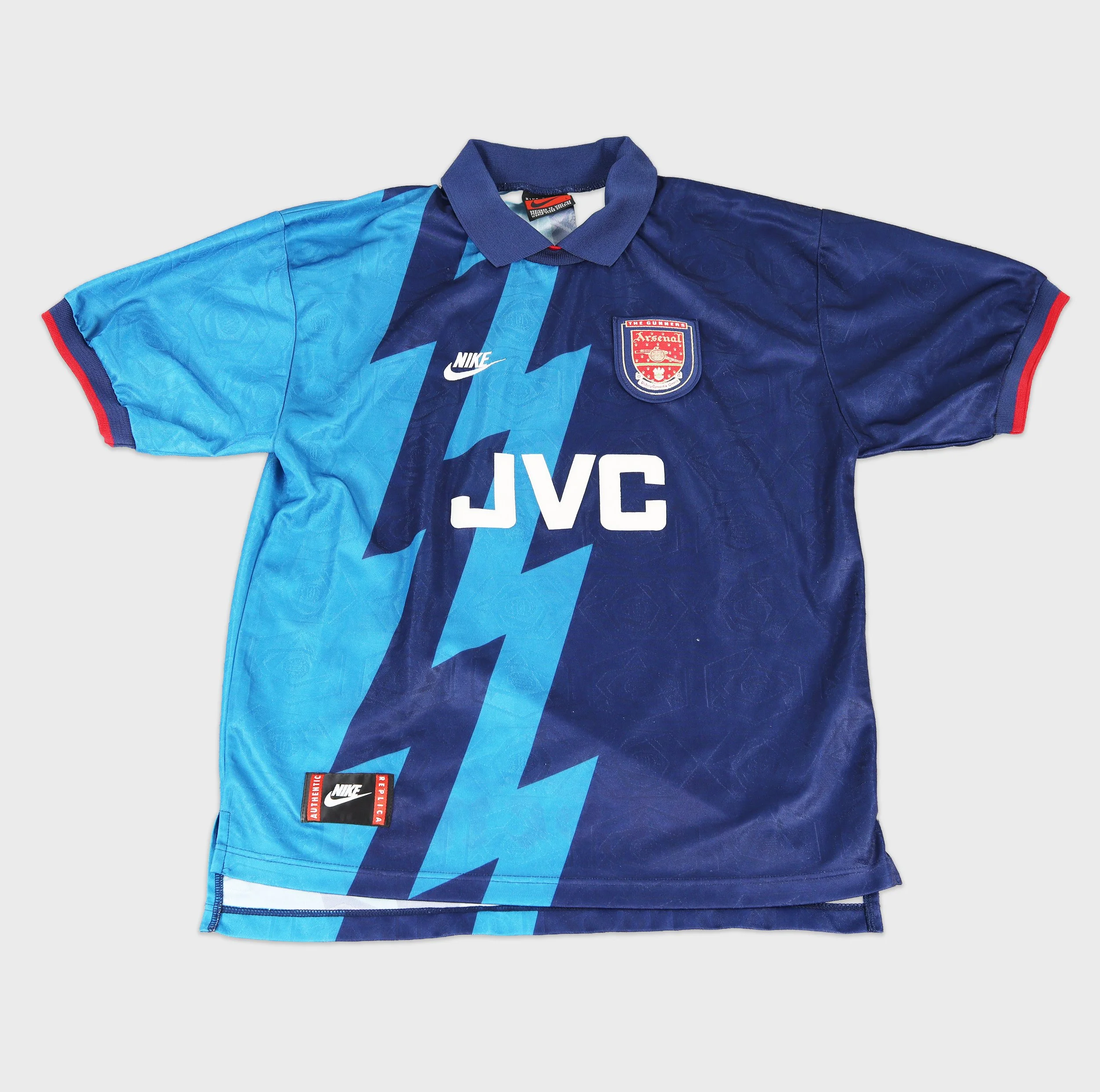 jvc arsenal uit.jpg