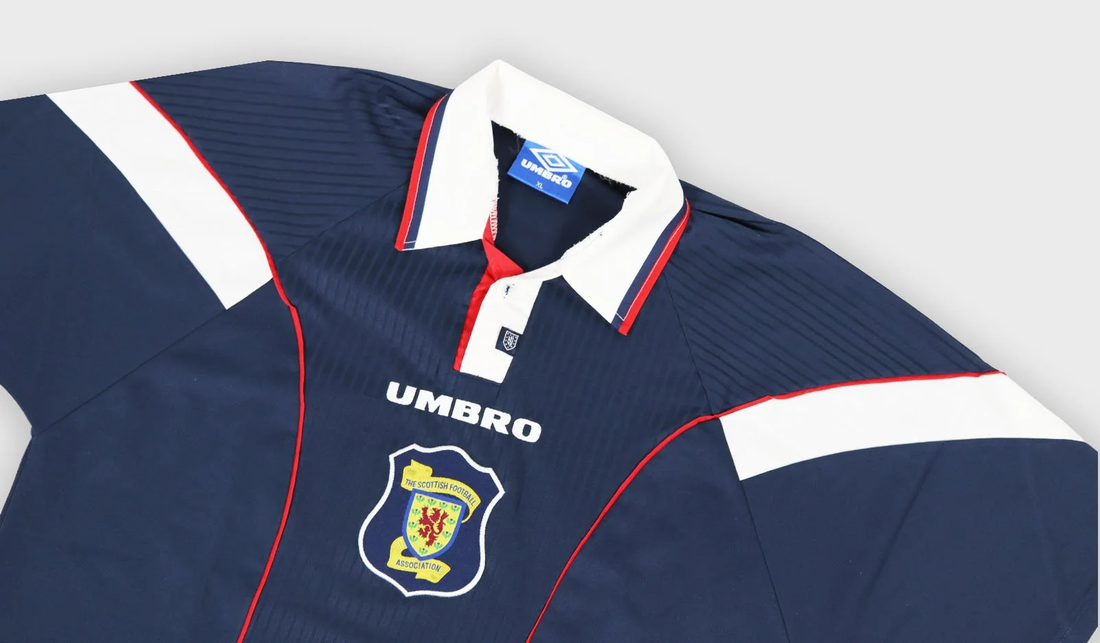 Scotland 1996 Umbro home jersey detail