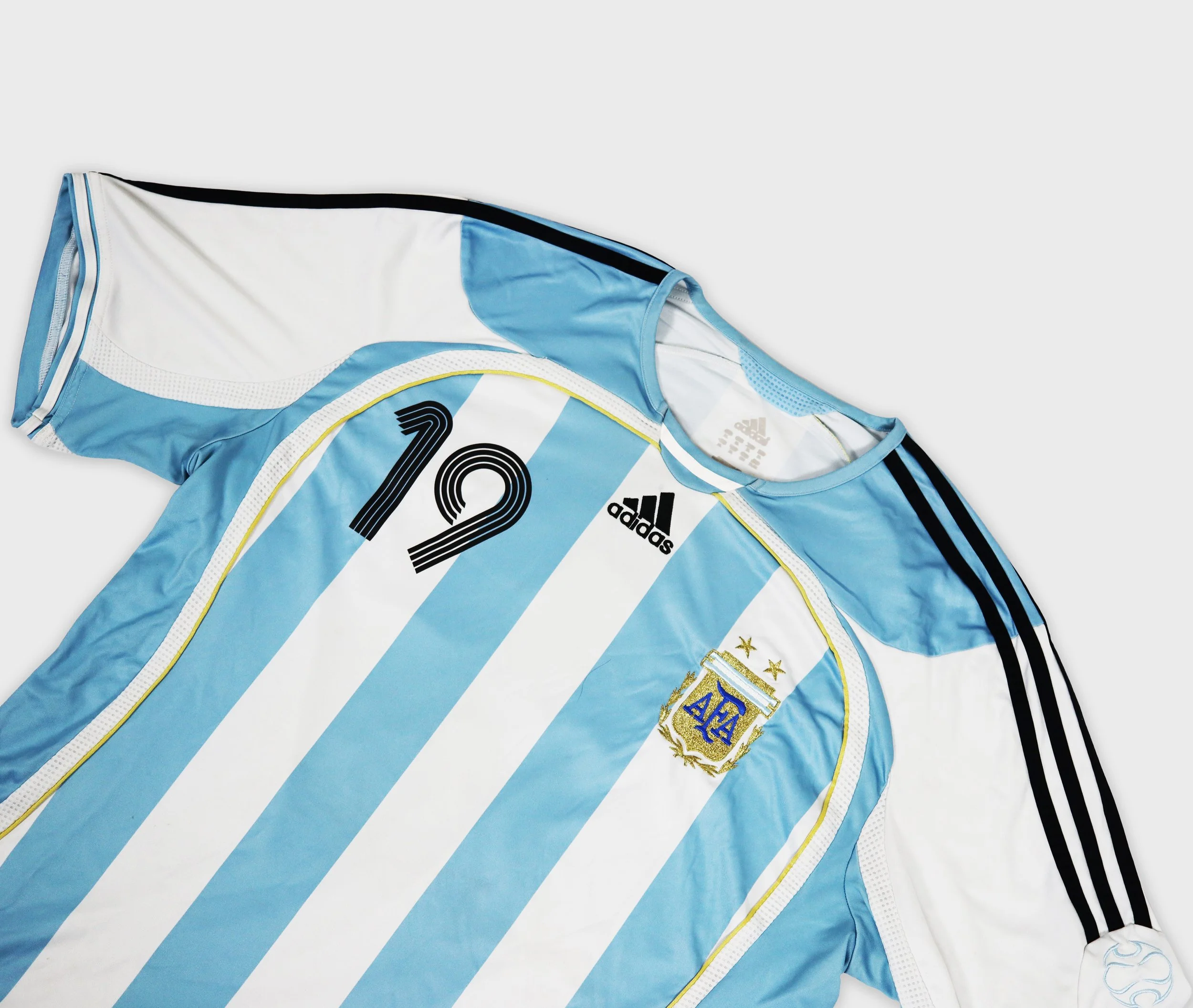 Argentina 2006 Adidas Messi jersey detail