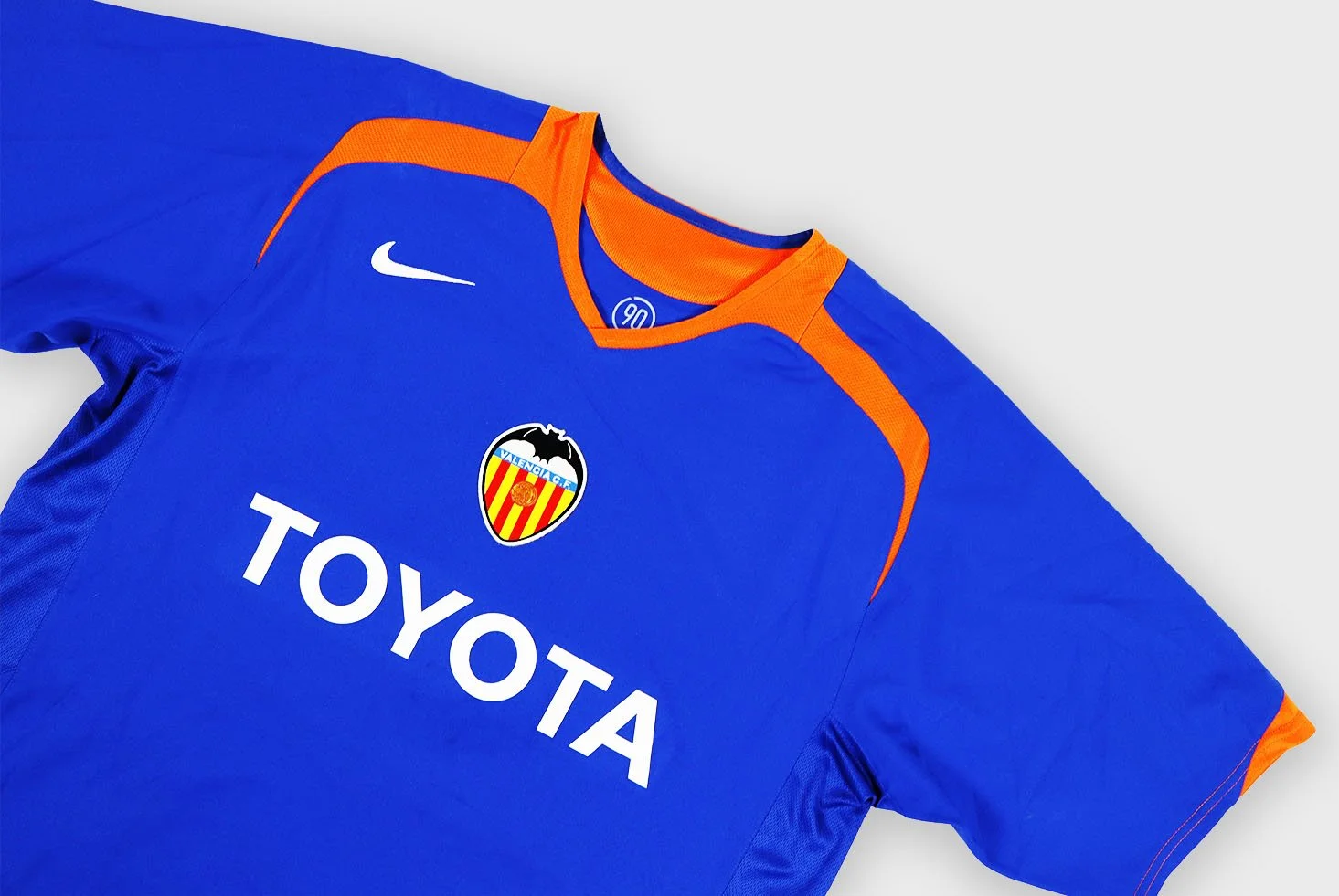 Valencia 2005 Nike Villa away jersey detail
