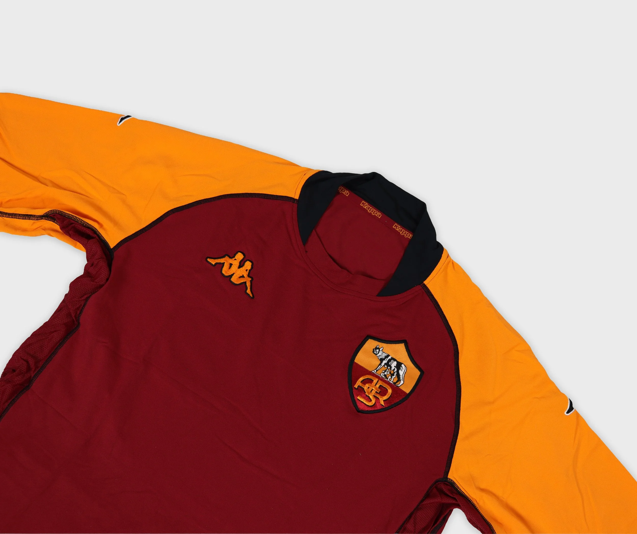 AS Roma 2002 Kappa home jersey detail