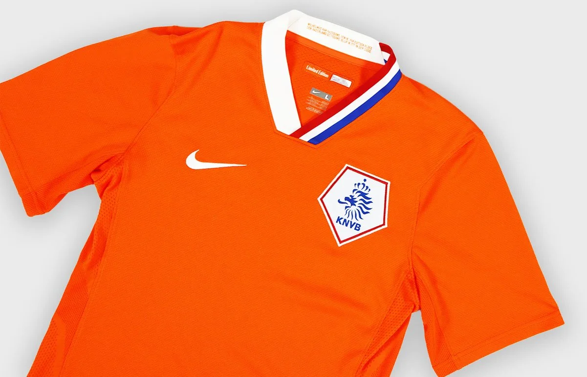 Netherlands 2008 Nike limited edition jersey detail