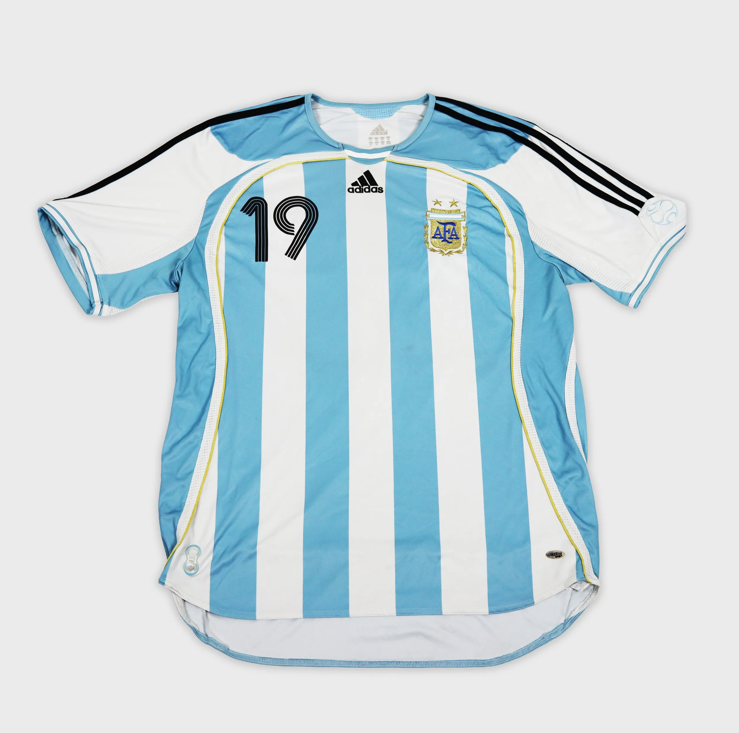 Argentina 2006 Messi retro football shirt front