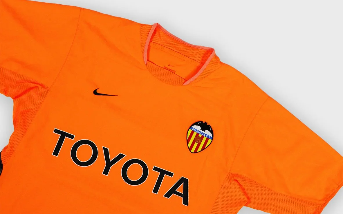 Valencia 2003 Nike Aimar away jersey detail