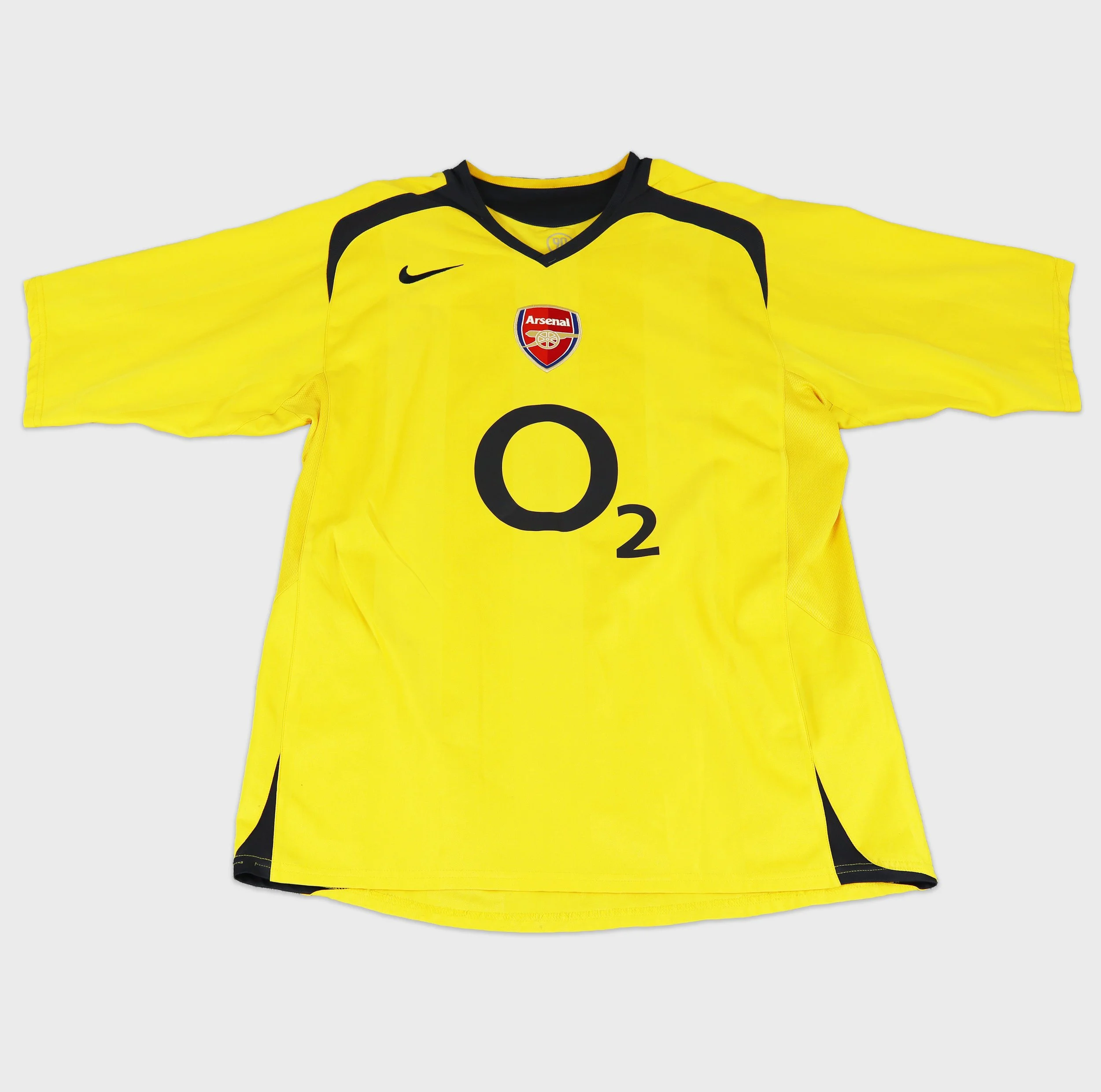 arsenal geel o2.jpg
