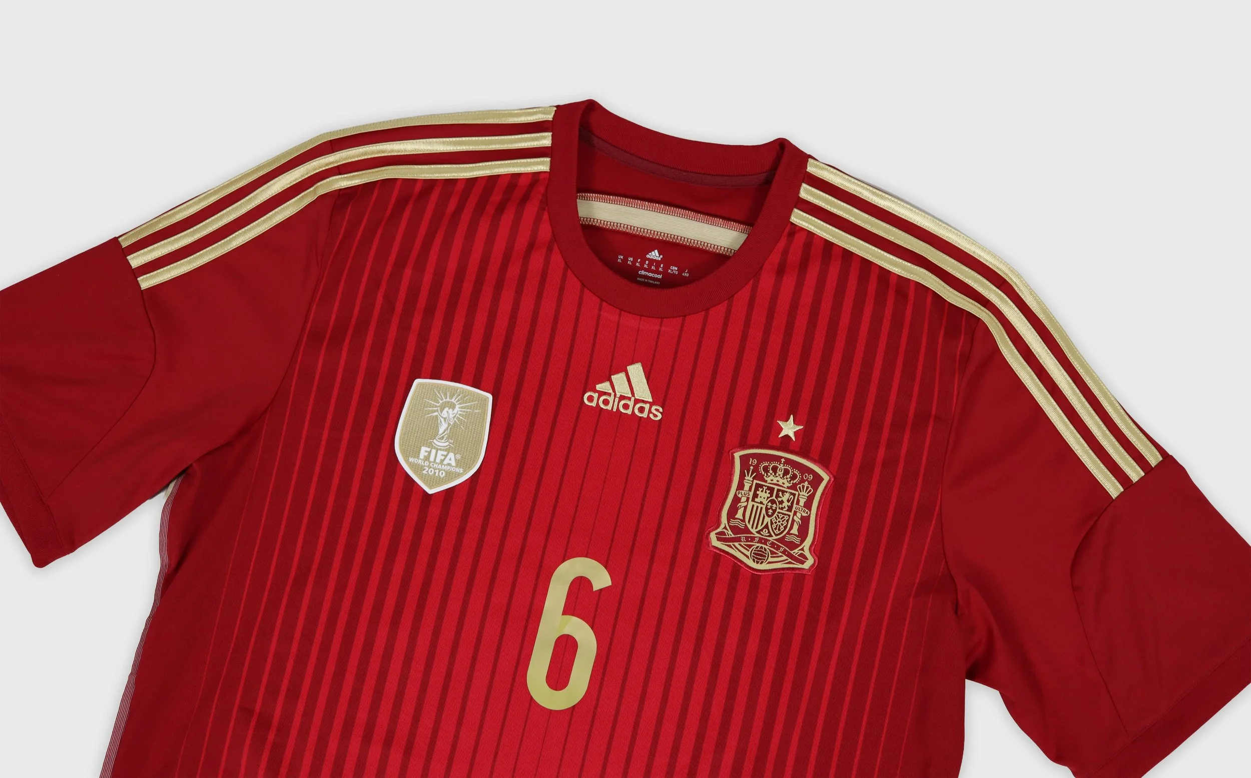 Spain 2014 Adidas Iniesta jersey detail