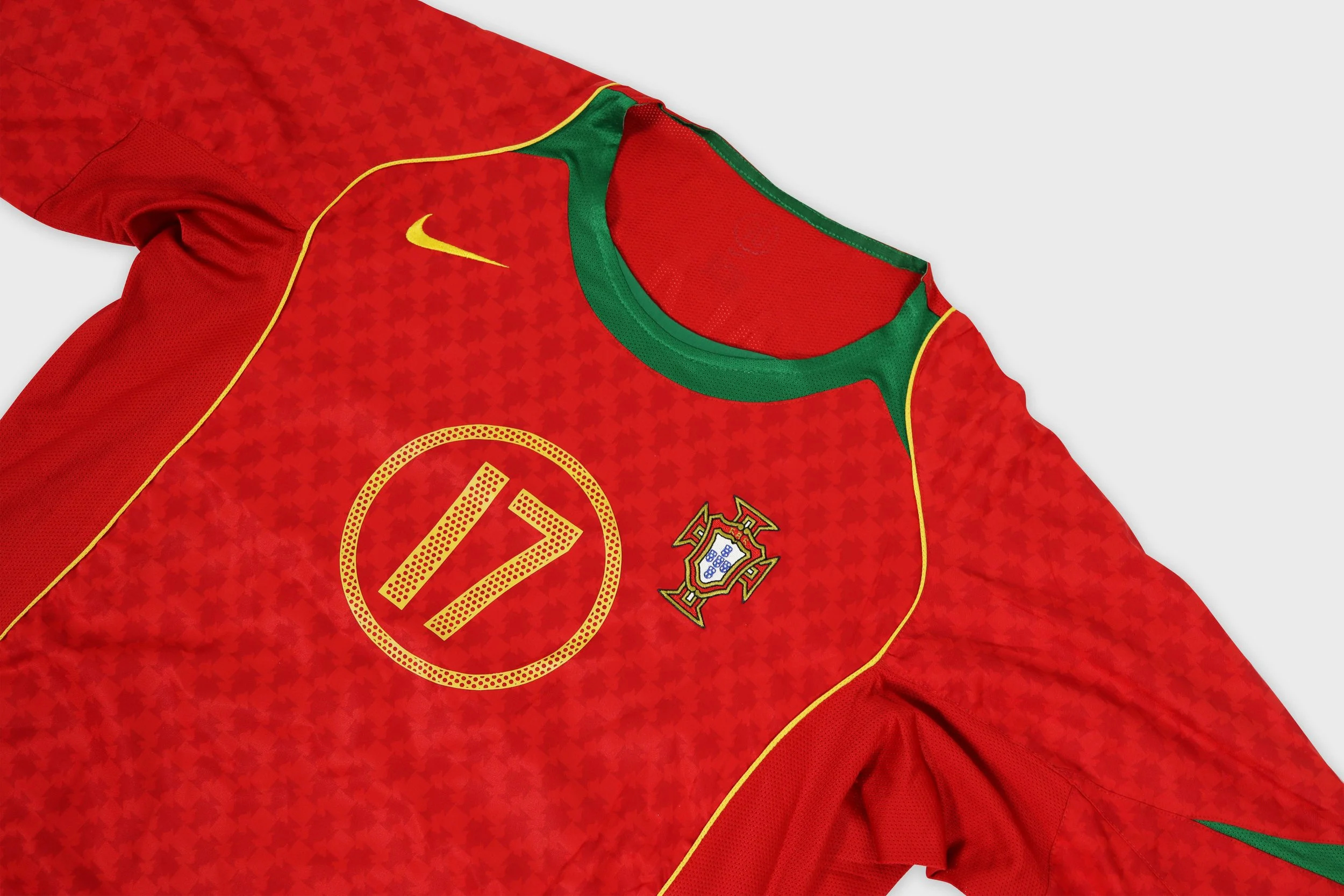 Portugal 2004 Nike Ronaldo jersey detail