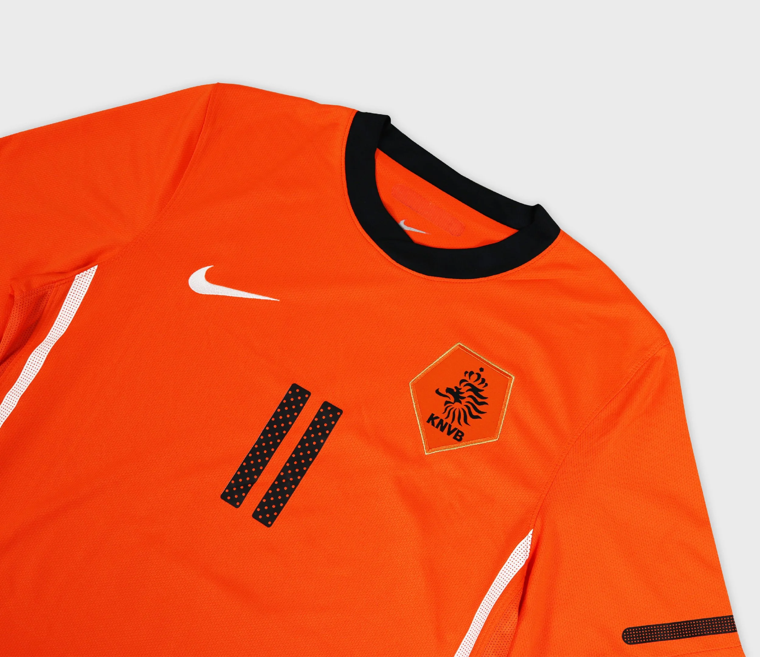 Netherlands 2010 Nike Robben jersey detail