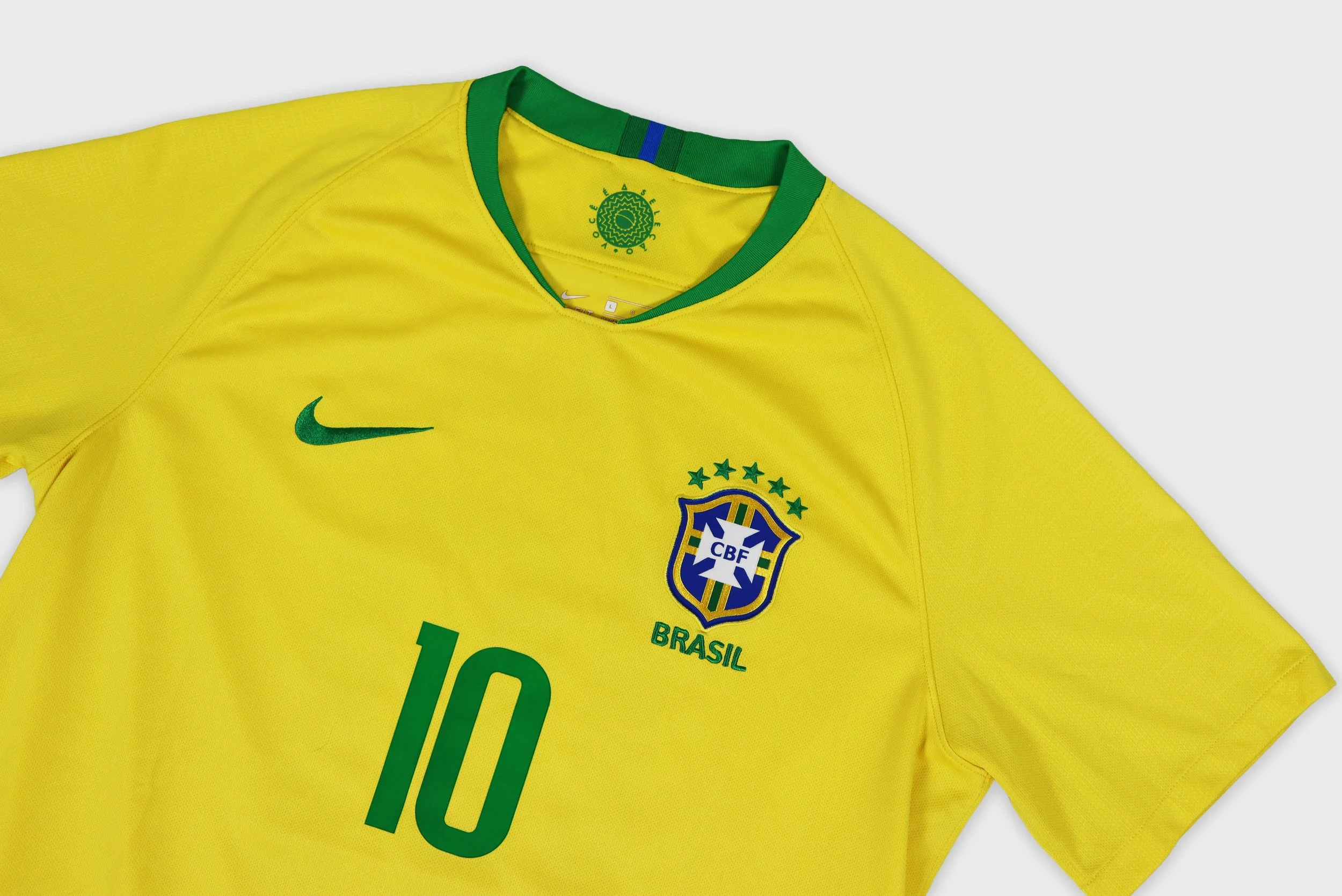 Brazil 2018 Nike Neymar Jr jersey detail