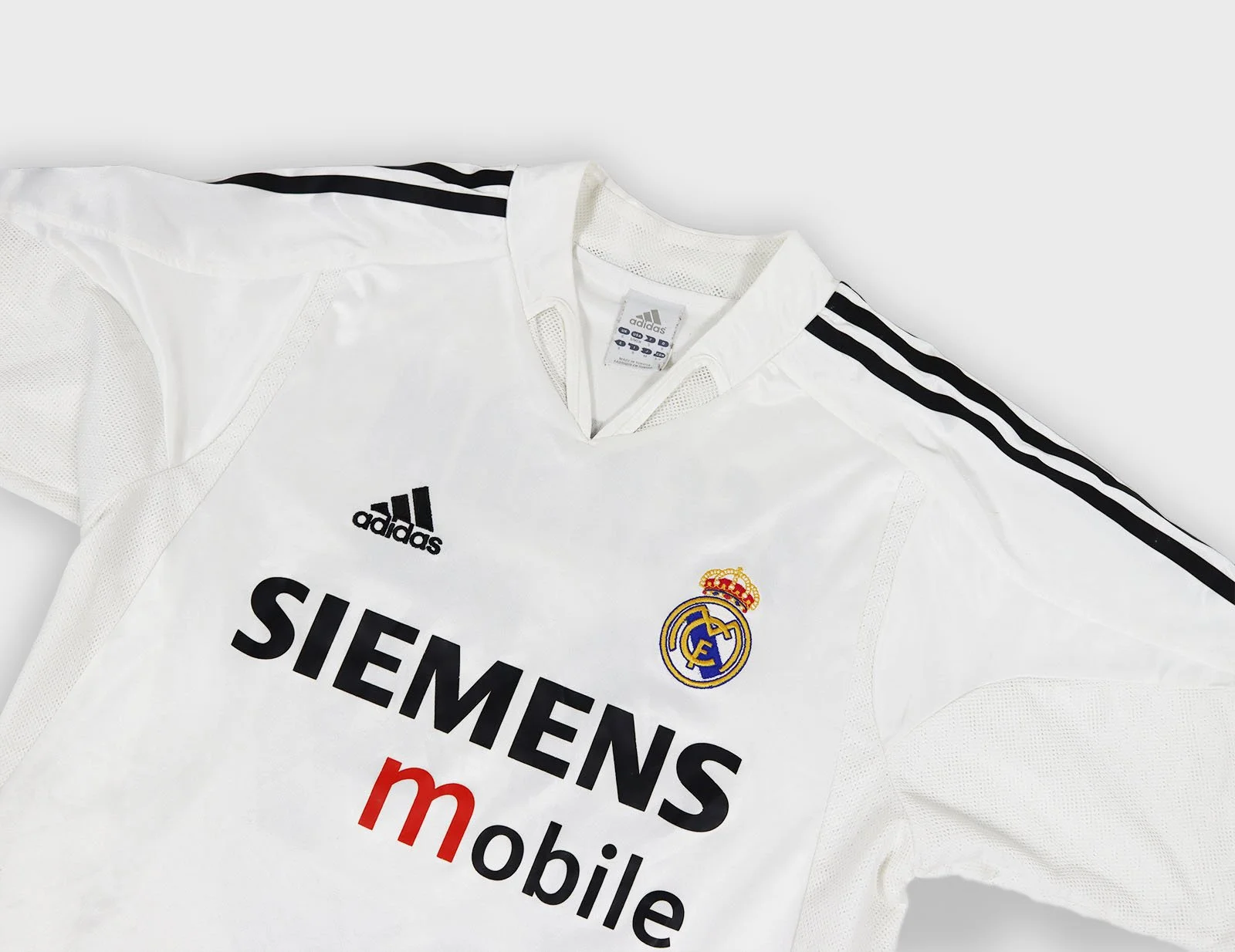 Real Madrid 2004 Adidas Beckham jersey detail