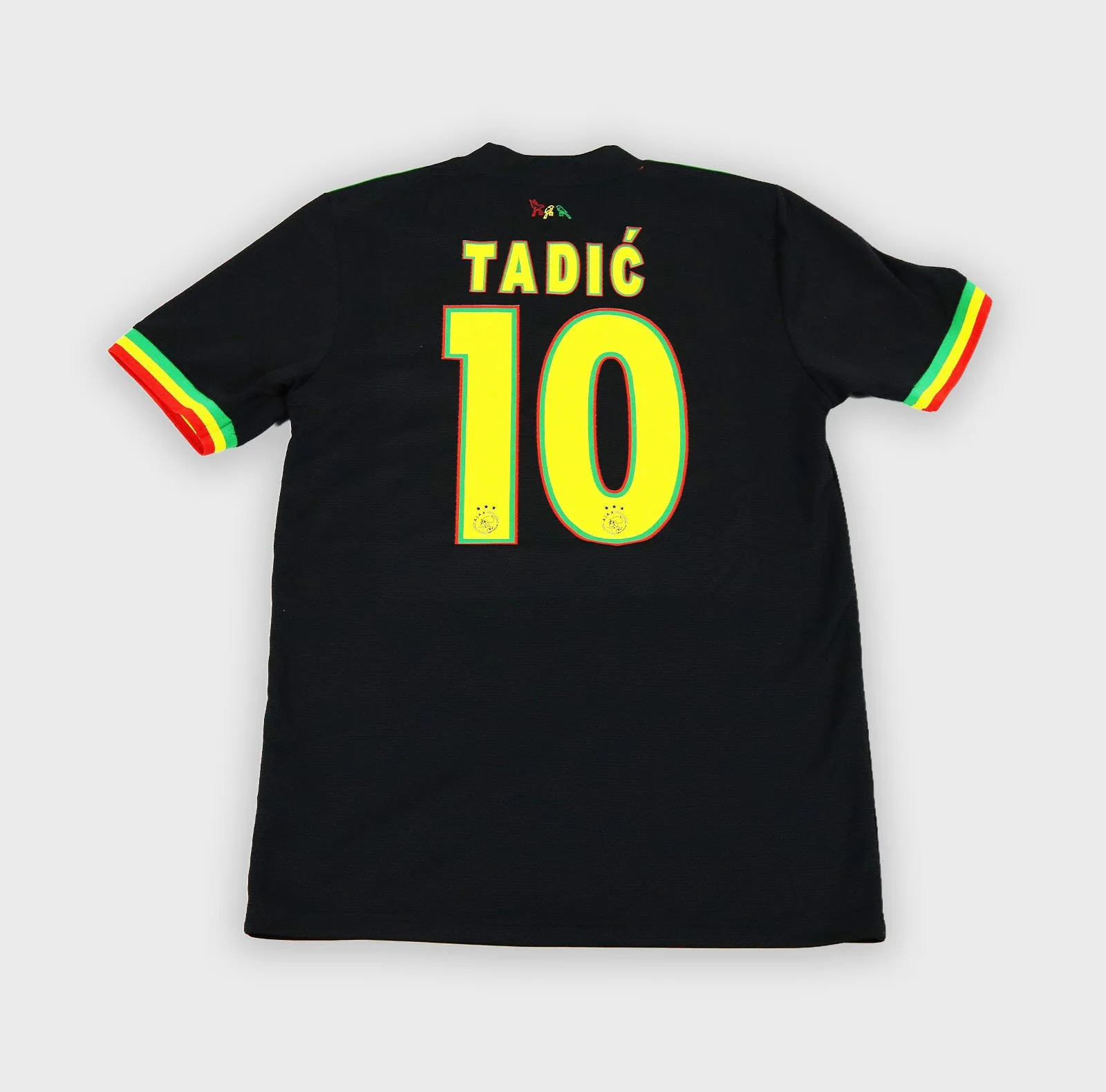 Ajax - 2021/22 - Tadic (S)