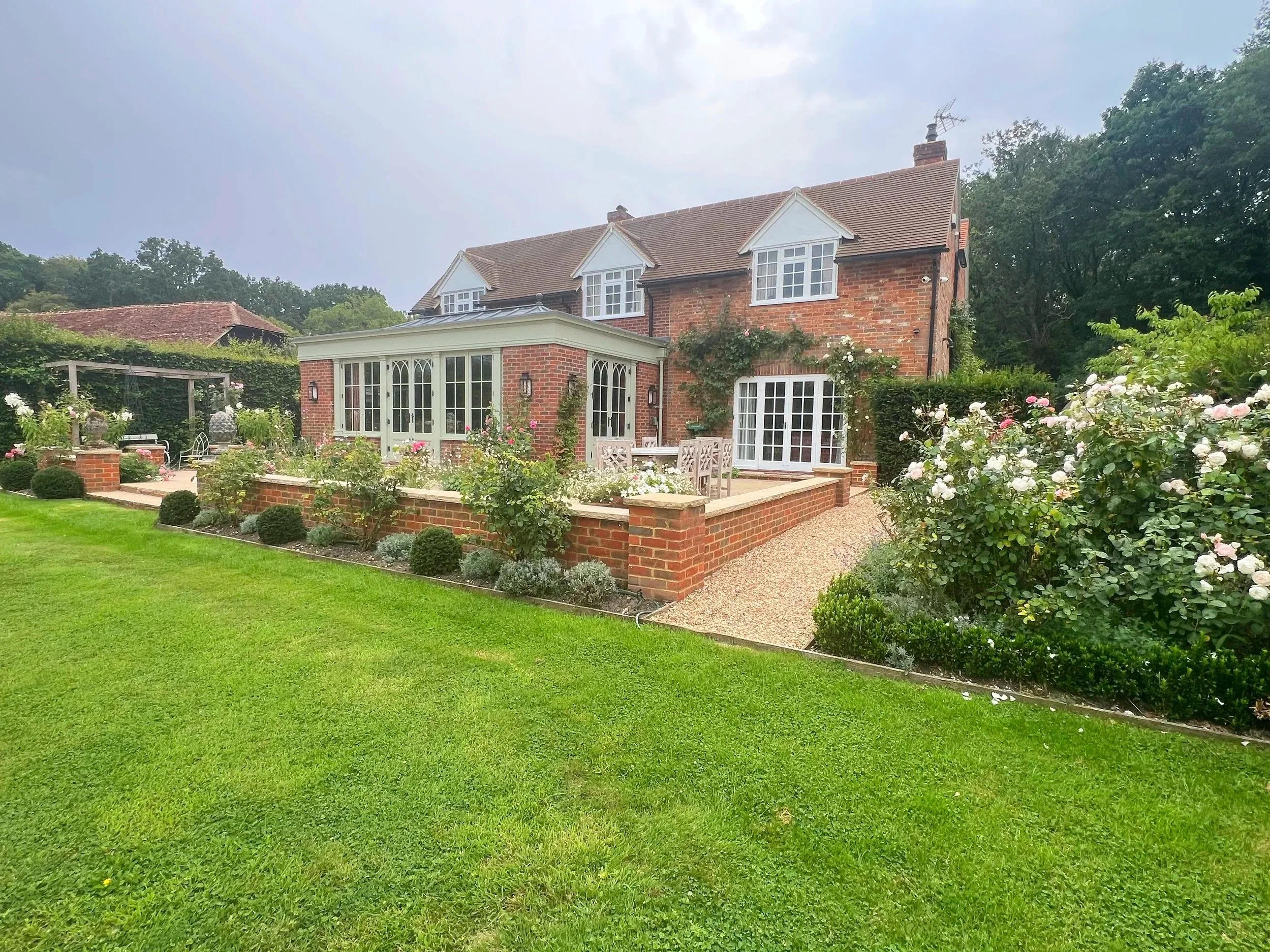 Hartley Wintney Country Garden