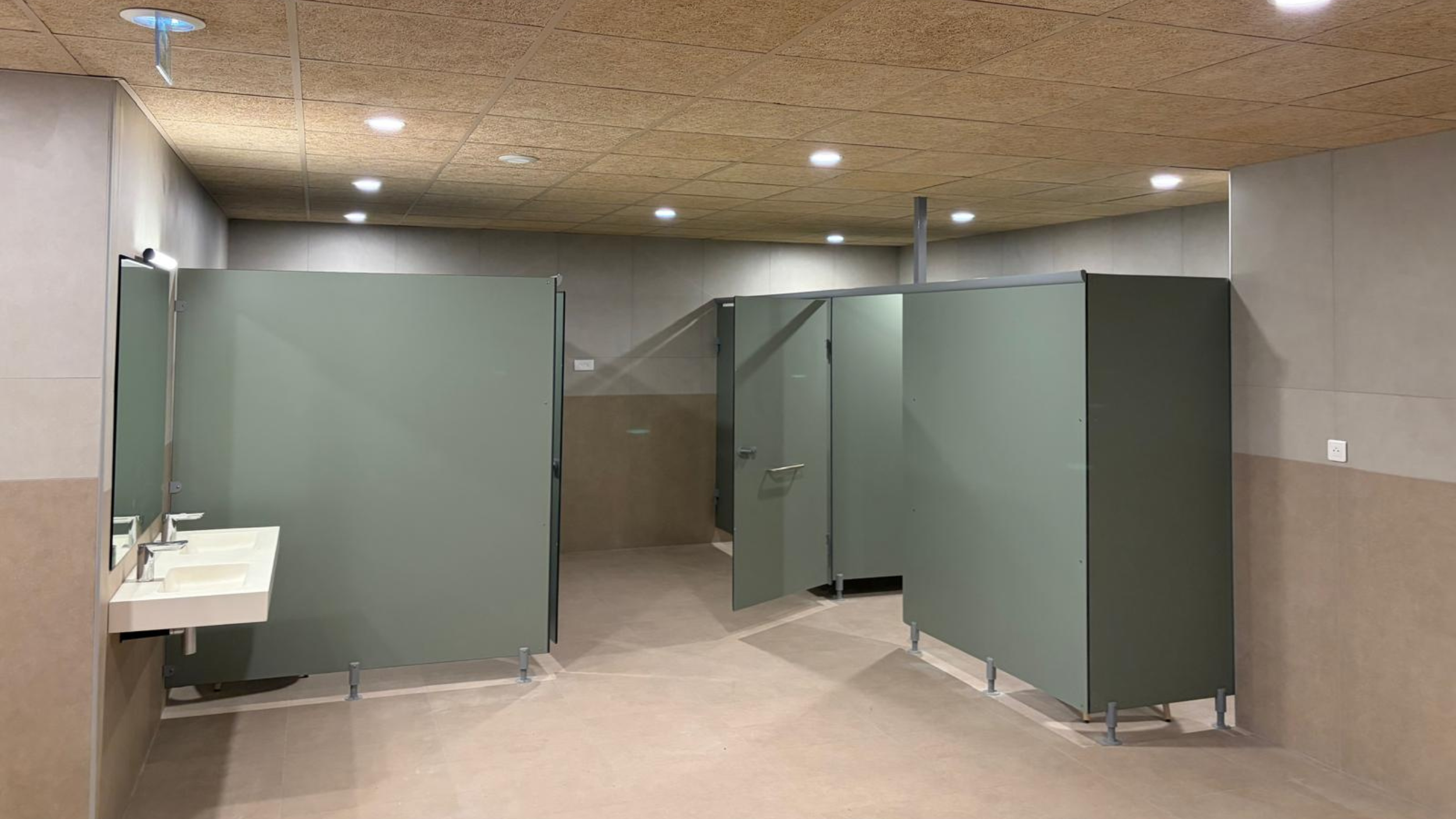 image-couloir-cabinet-renovation-total-16.9.png