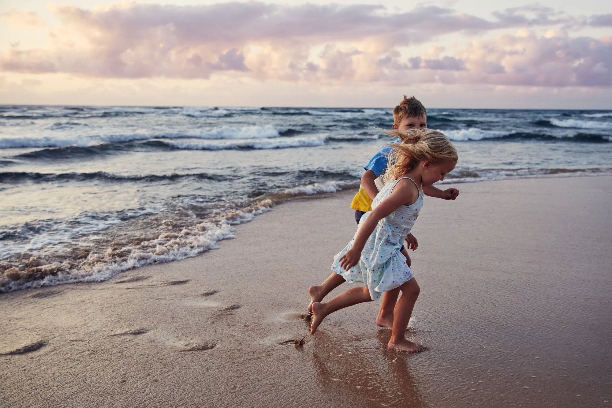 kids-running-dusk-hawaii-julianwalter.jpg