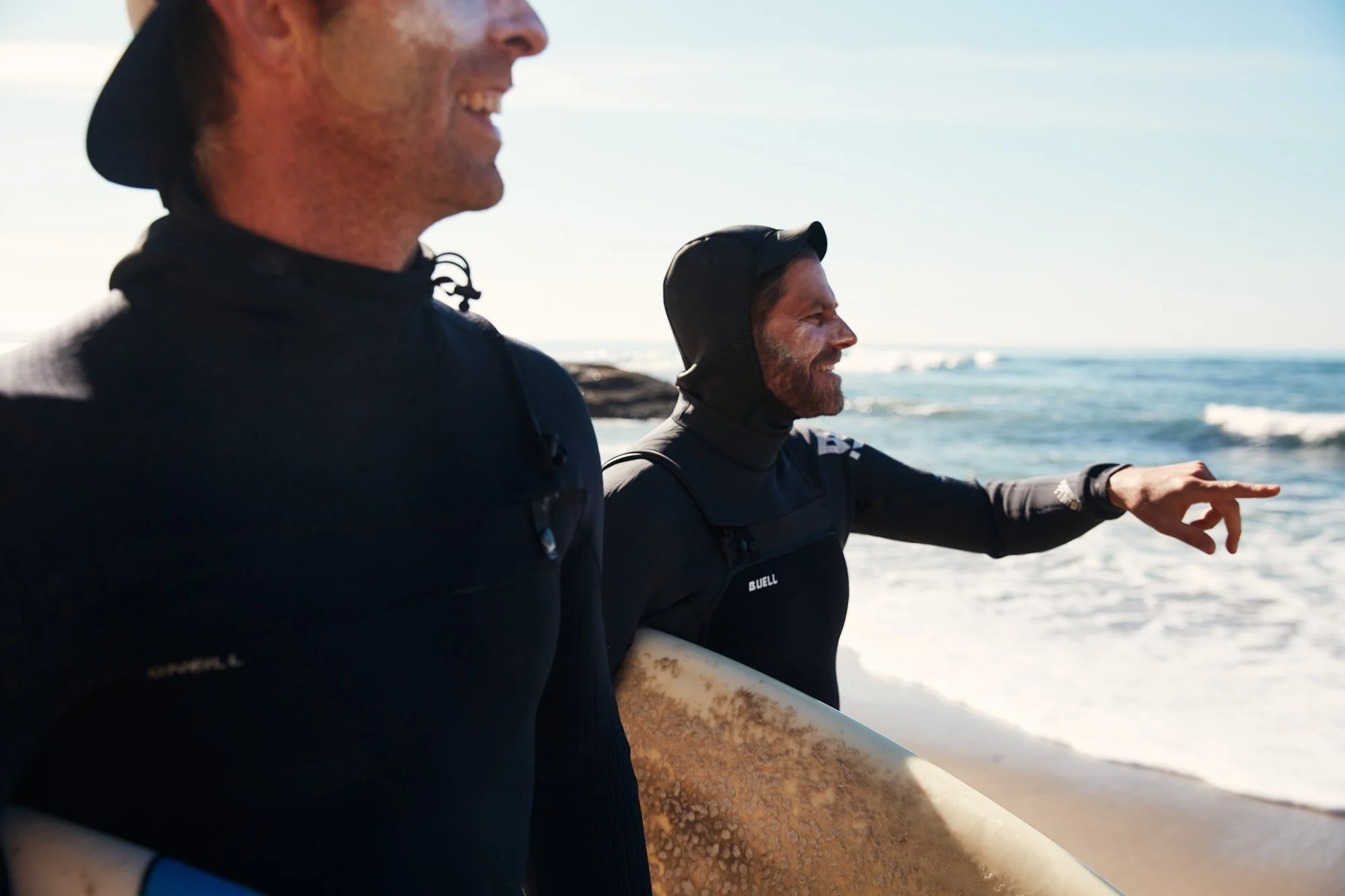 surfers-pointing-smiling-julianwalter.jpg