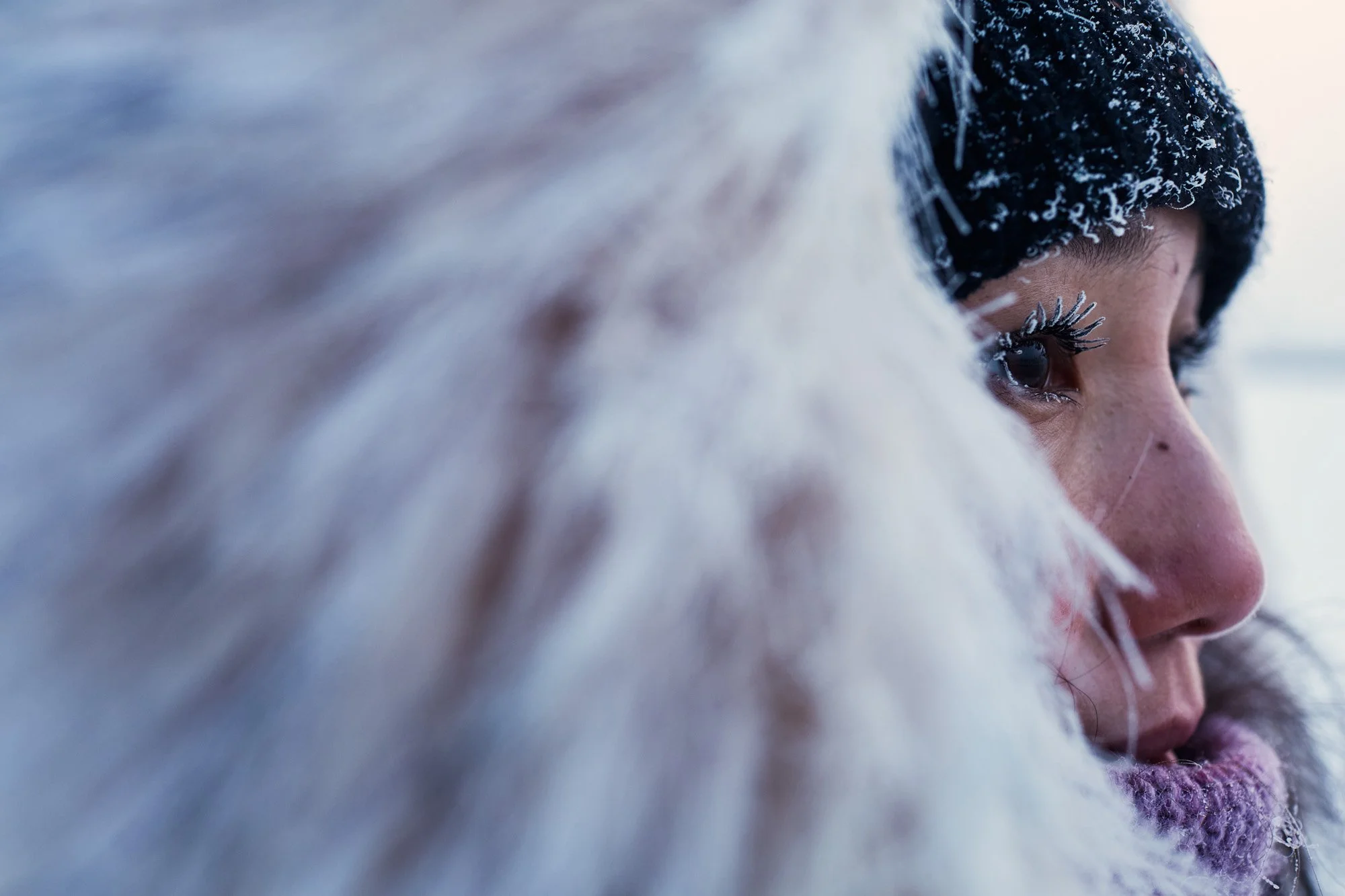 yakutsk-frozen-eyelashes-woman-julianwalter.jpg